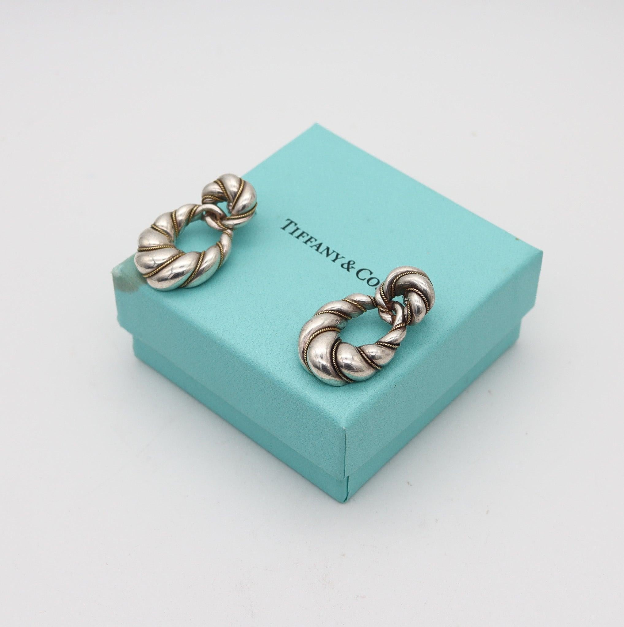 Modernista TIFFANY & CO. Orecchini con gocce penzolanti in argento e oro 18Kt in vendita