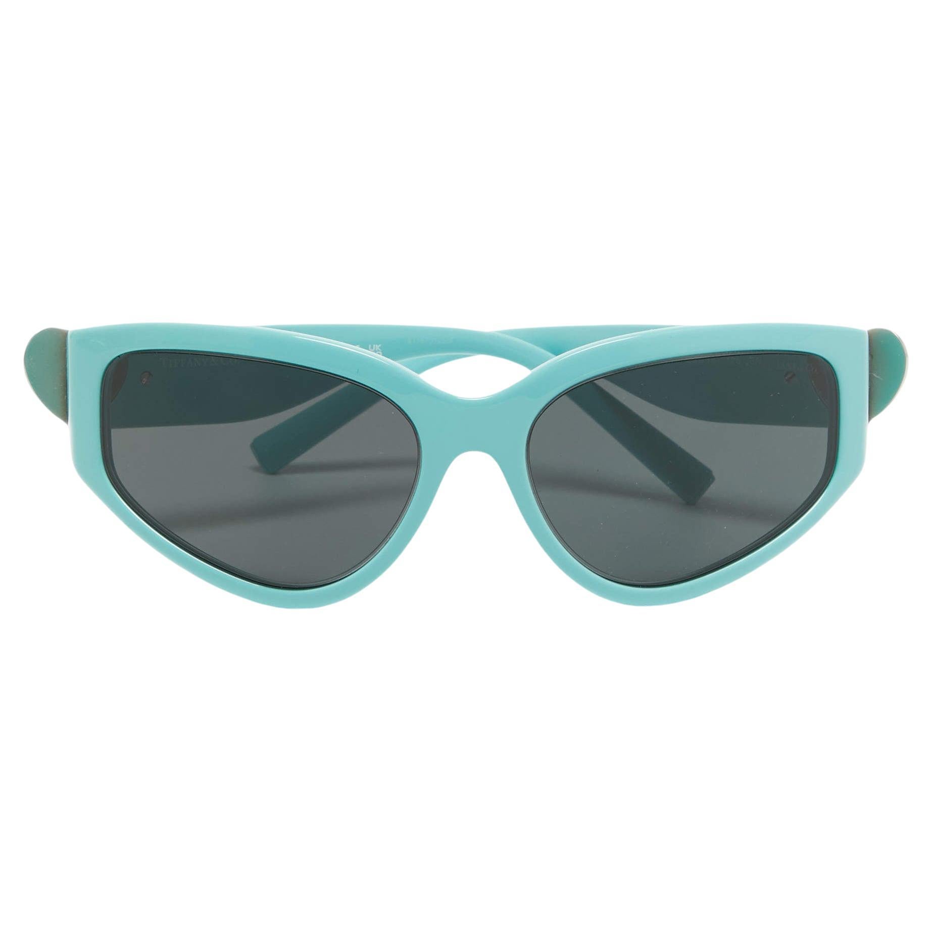 Tiffany & Co. Dunkelgraue TF 4217 Rückkehr zu Tiffany-Sonnenbrille im Angebot