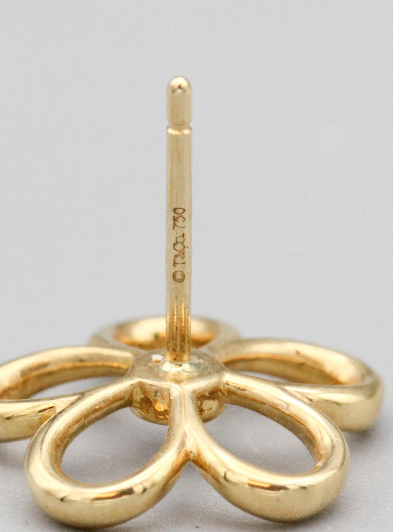Tiffany & Co. Diamant 18 Karat Gold Offene Blumenohrringe im Zustand „Hervorragend“ in New York City, NY
