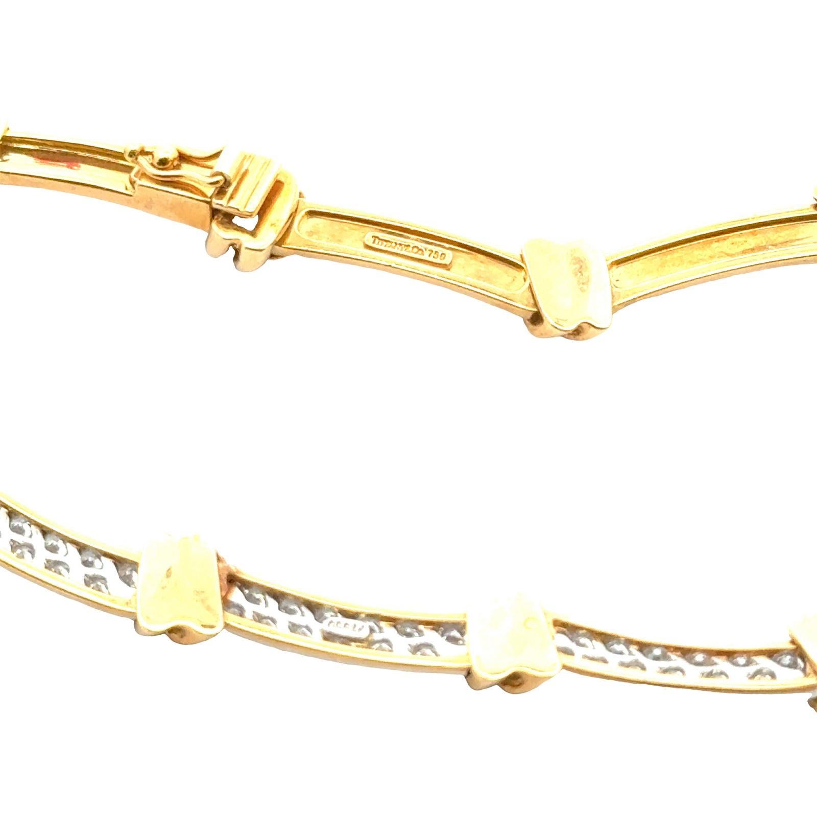 Round Cut Tiffany & Co. Diamond 18 Karat Yellow Gold Vintage Link Choker Necklace For Sale
