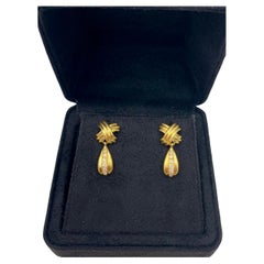 Tiffany & Co. Orecchini a goccia Signature X in oro giallo 18 carati con diamante