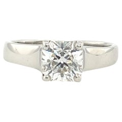 Used Tiffany & Co. Diamond and Platinum classic solitaire Engagement Ring 1.14ctE/VS1