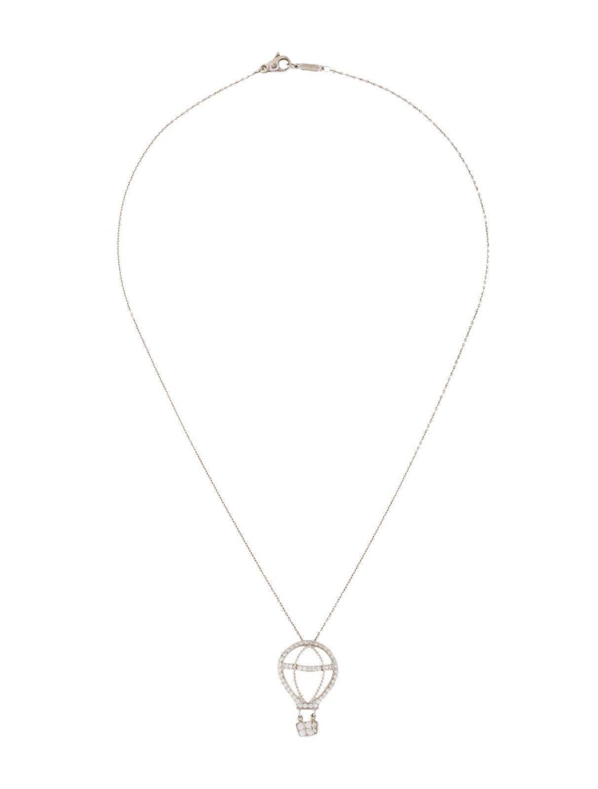 balloon necklace