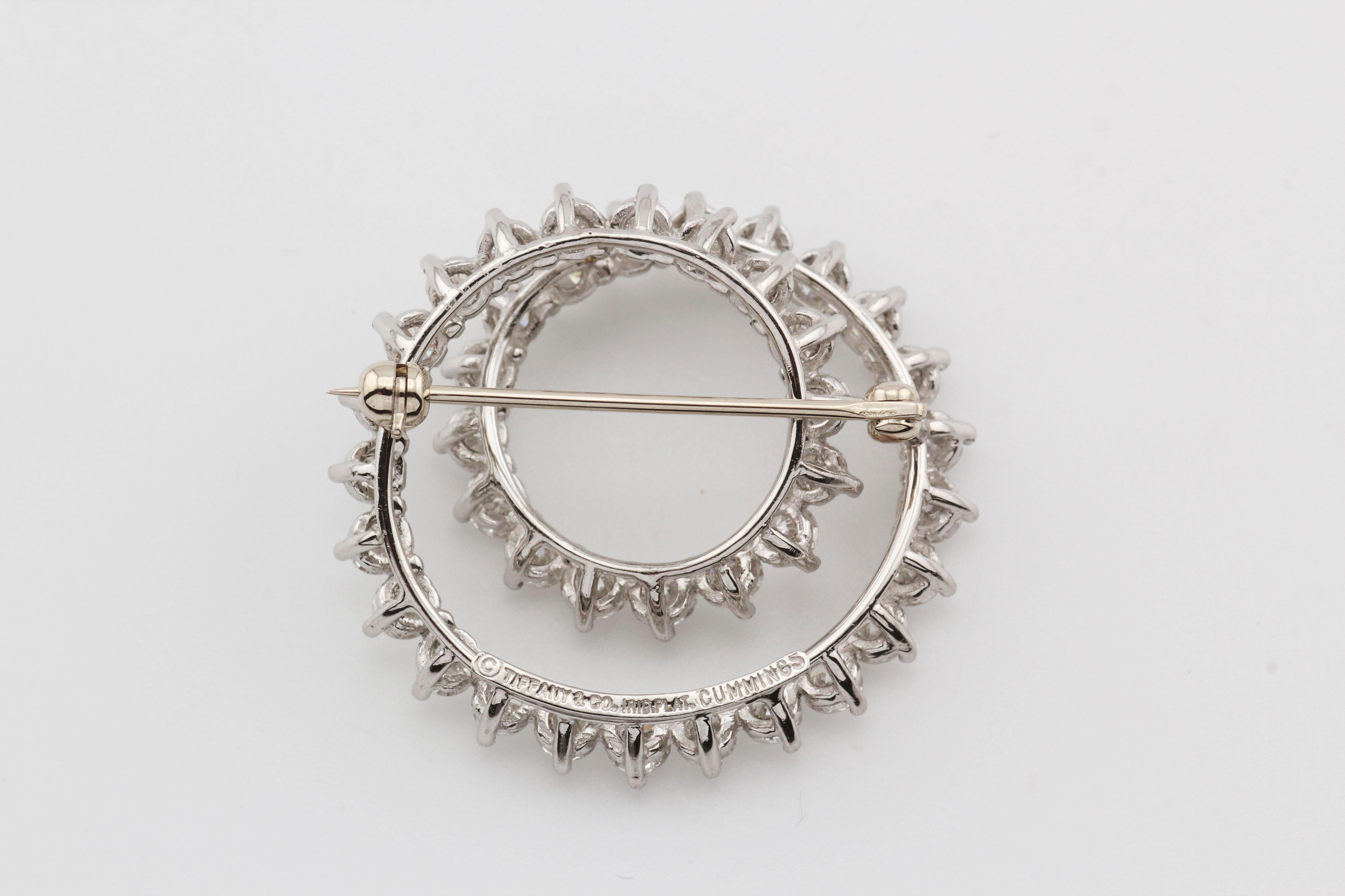 Tiffany & Co. Broche Remolino de Diamantes y Platino Corte brillante en venta