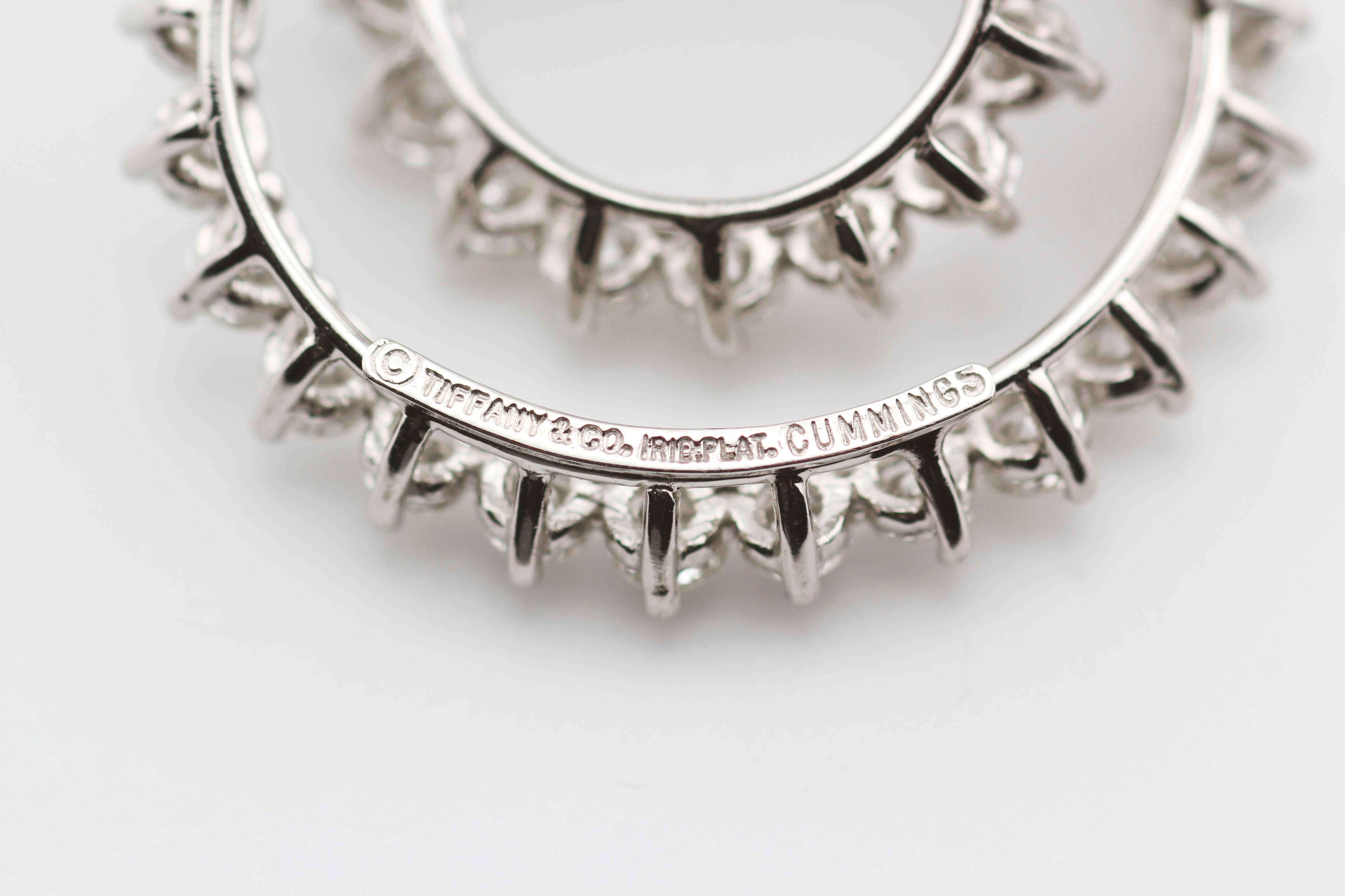 Tiffany & Co. Broche Remolino de Diamantes y Platino en Bueno estado para la venta en New York City, NY