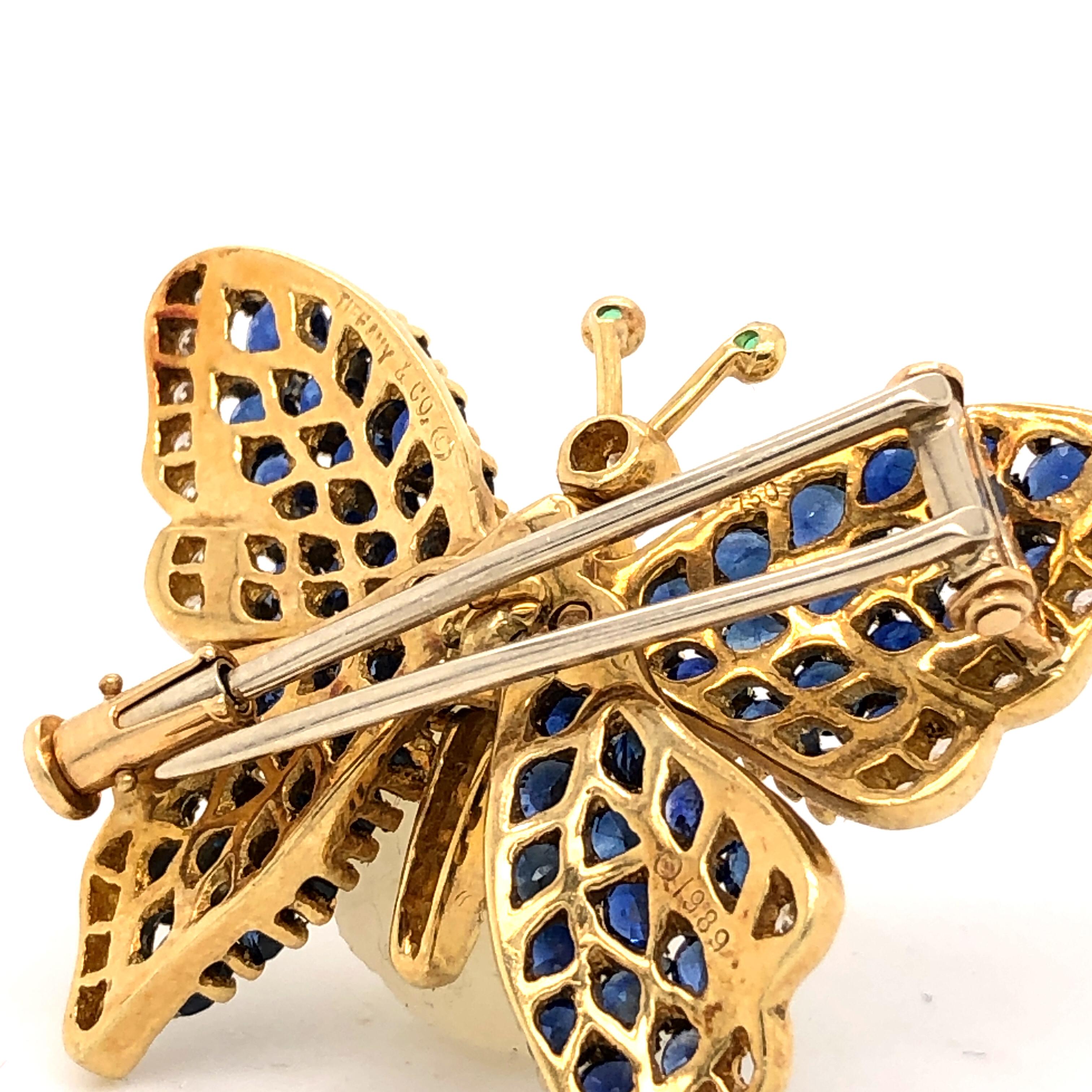 Tiffany & Co. Diamond and Sapphire 18 Karat Yellow Gold Butterfly Brooch In Good Condition In MIAMI, FL