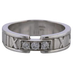 Tiffany & Co. Anello Atlas con diamante di taglia M&M