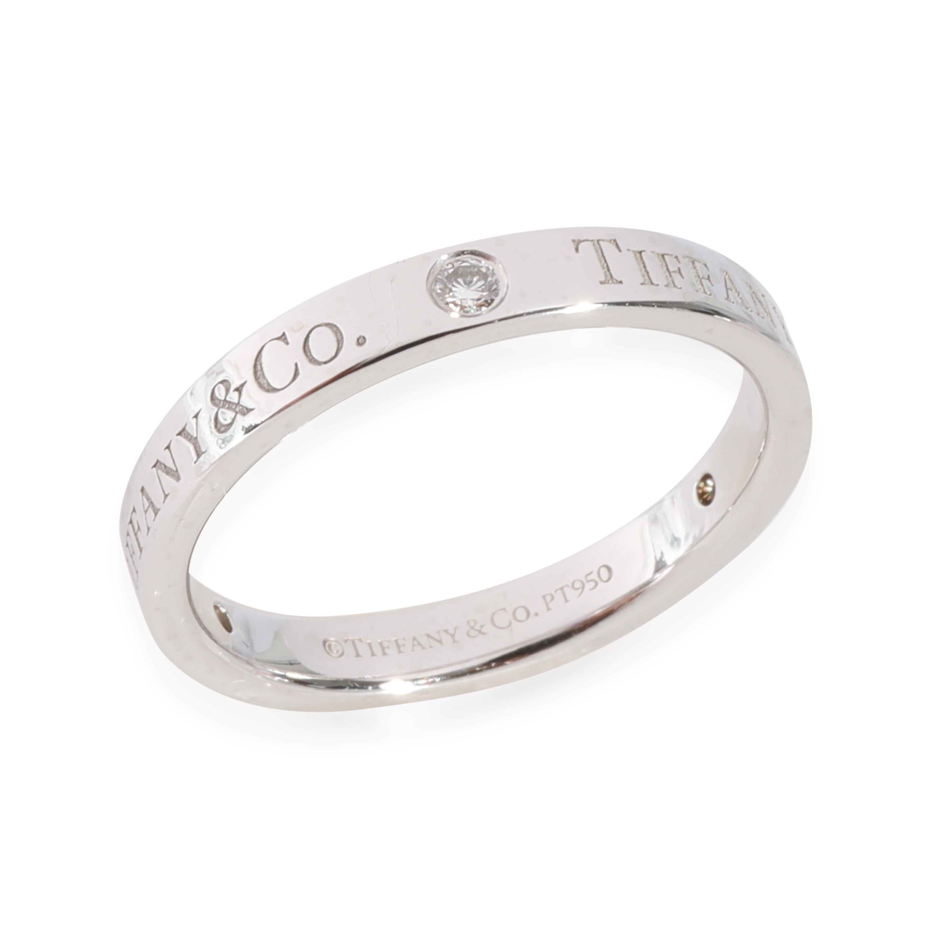 Tiffany & Co. Diamond Band in 950 Platinum 0.07 CTW

PRIMARY DETAILS
SKU: 125350
Listing Title: Tiffany & Co. Diamond Band in 950 Platinum 0.07 CTW
Condition Description: Retails for 1900 USD. In excellent condition and recently polished. Ring size