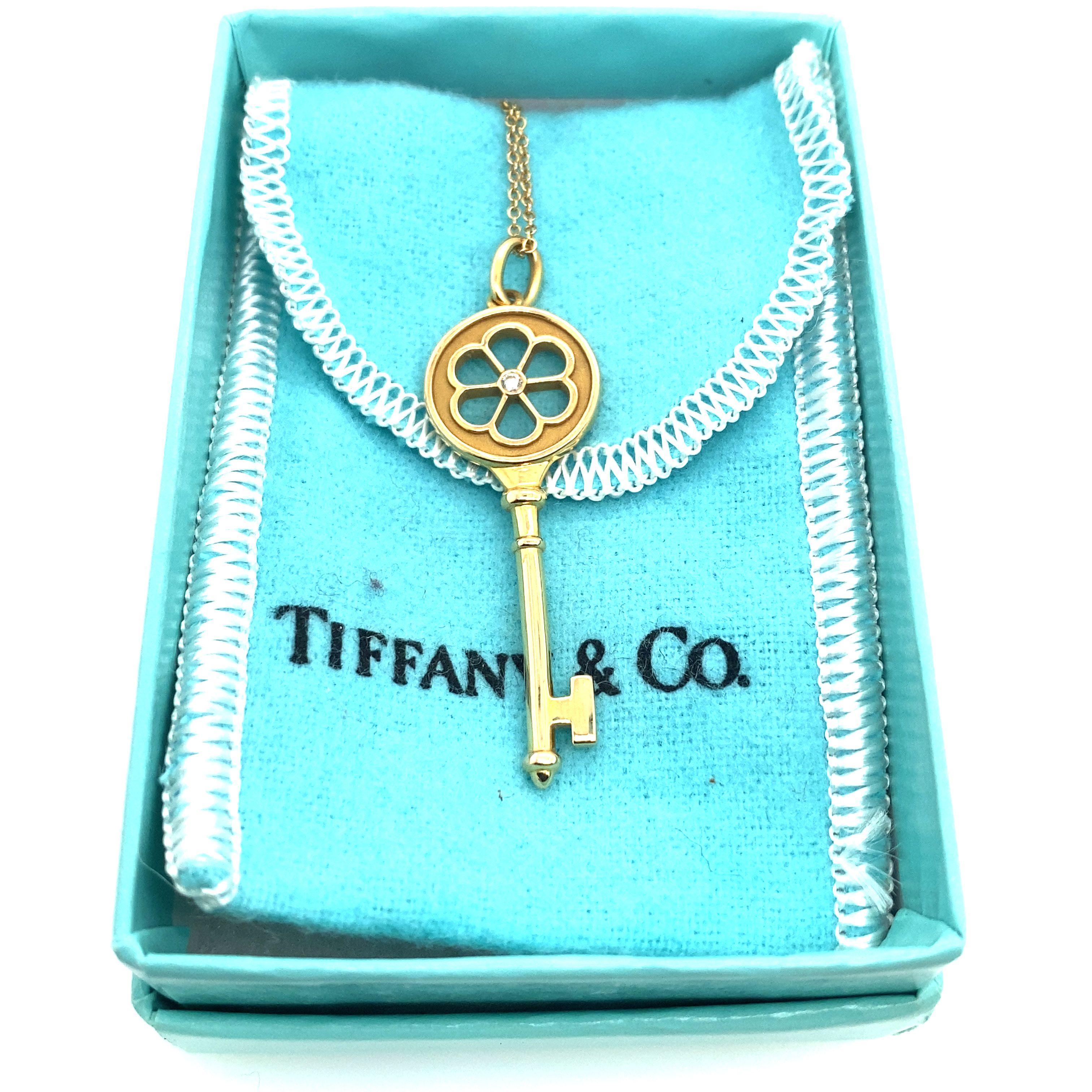 Modern Tiffany & Co. Diamond Blossom Flower Key Pendant in 18ct Yellow Gold