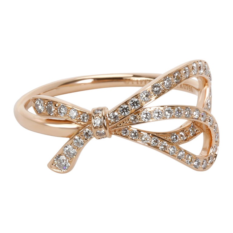 Tiffany and Co. Diamant-Schleifenring aus 18 Karat Roségold mit 0,32 Karat  im Angebot bei 1stDibs