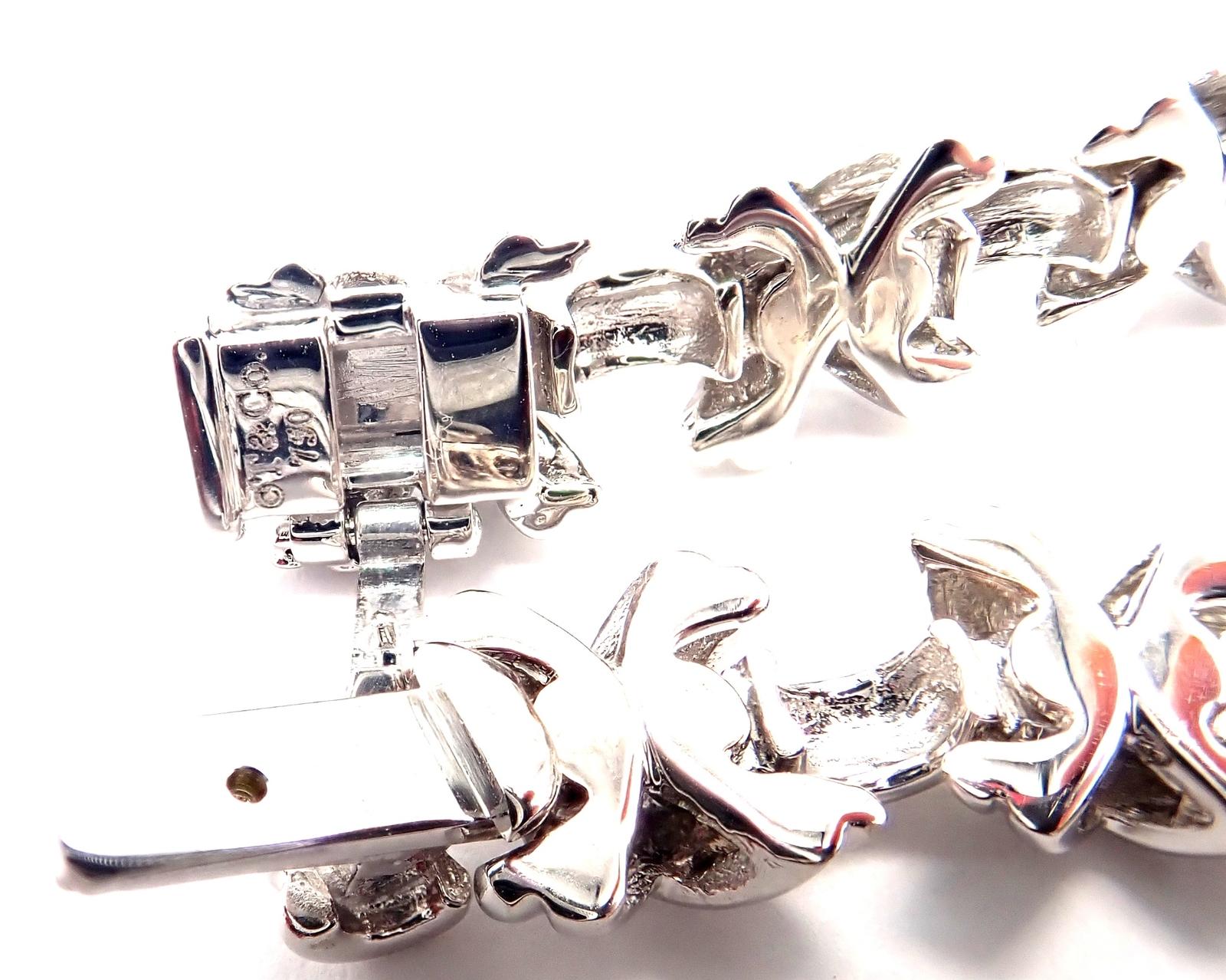 Tiffany & Co Diamond Cluster Signature X White Gold Link Necklace For Sale 4