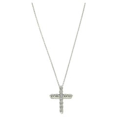 Tiffany & Co. Collana con croce di diamanti