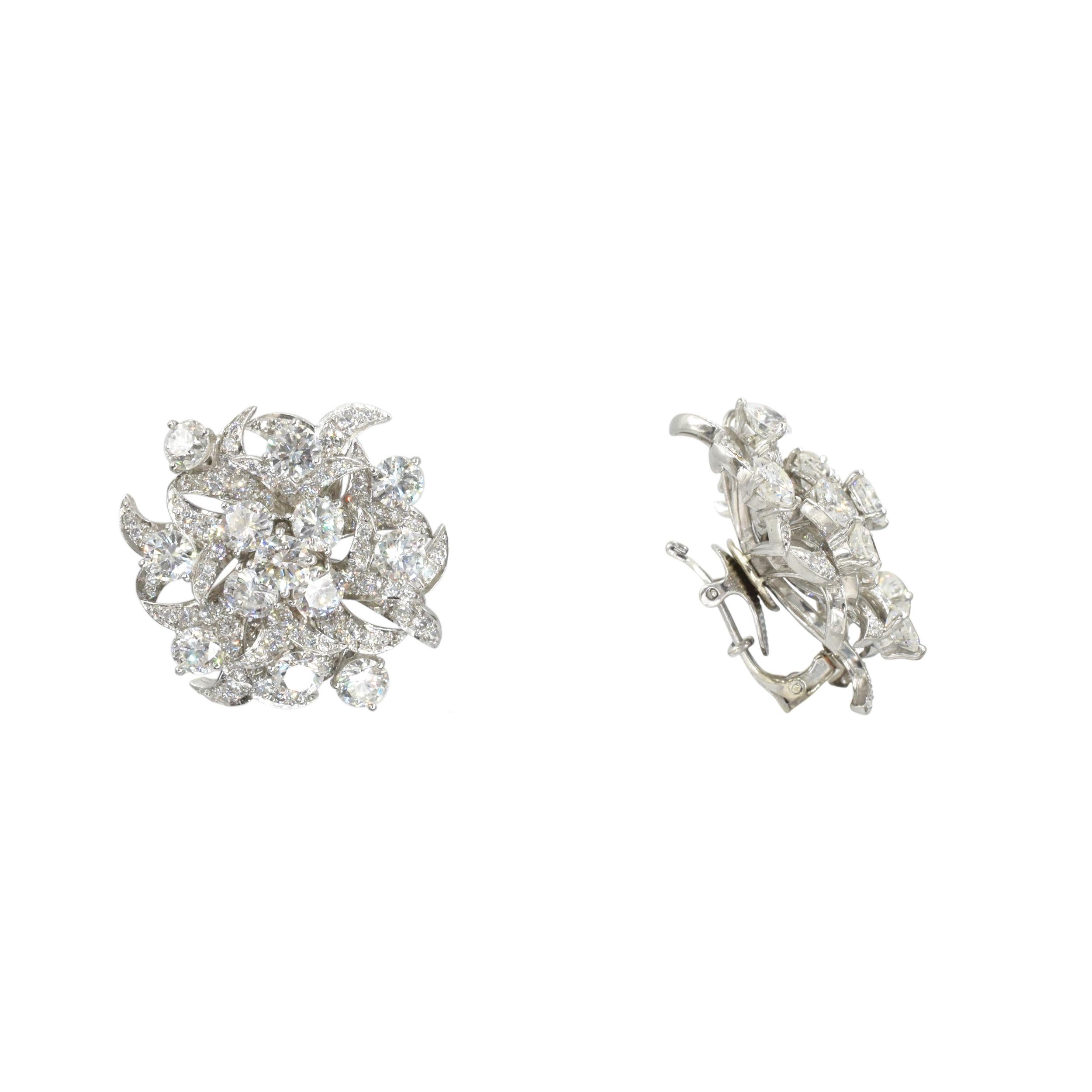 Tiffany & Co Diamond Earrings Donald Claflin In Excellent Condition For Sale In New York, NY