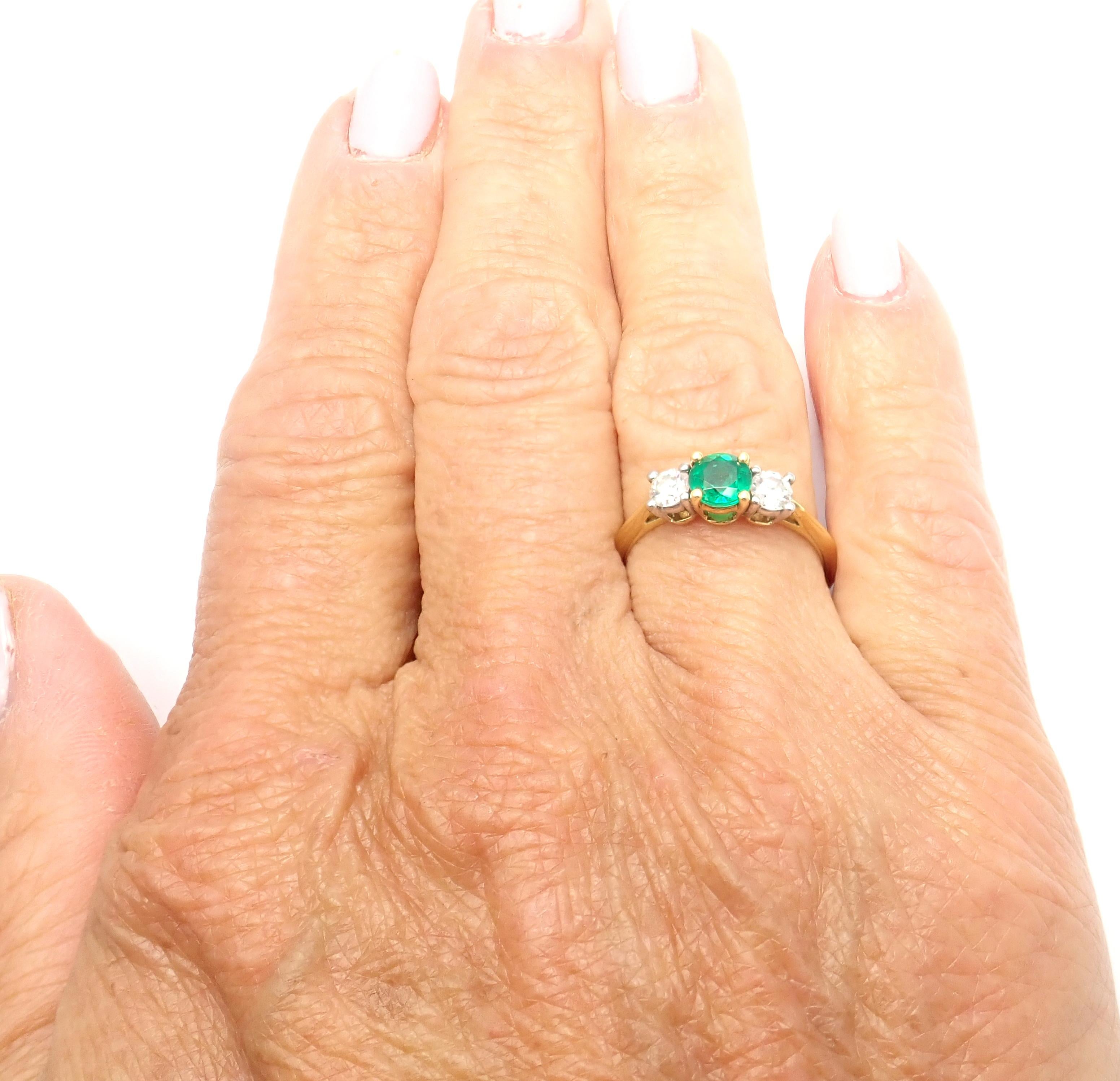 Tiffany & Co. Diamond Emerald Three-Stone Platinum Yellow Gold Band Ring 4