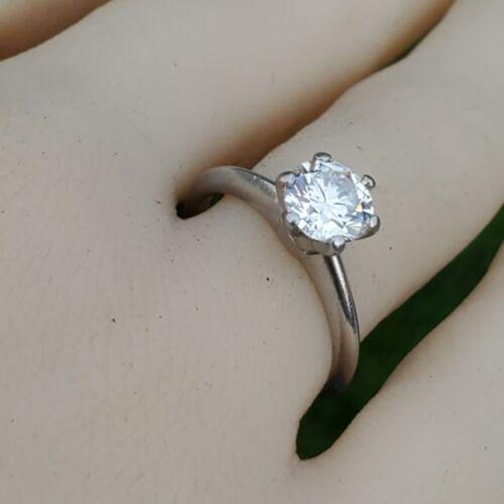 tiffany & Co. diamond engagement ring 1.08ct Round F VS1 Platinum Cert Box 5.5 5
