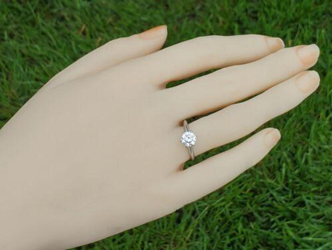tiffany & Co. diamond engagement ring 1.08ct Round F VS1 Platinum Cert Box 5.5 3