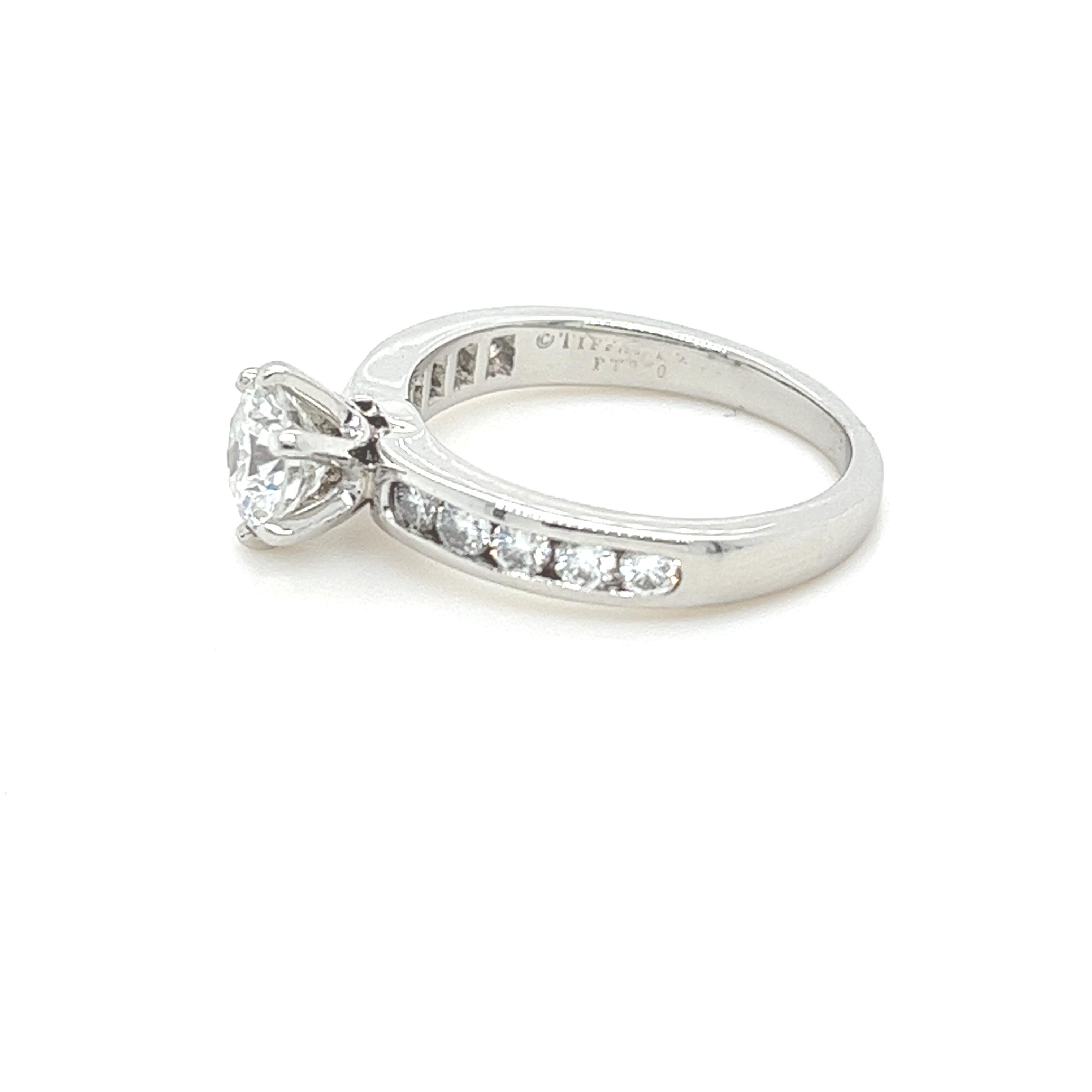 Brilliant Cut Tiffany & Co Diamond Engagement Ring 1.12ct For Sale