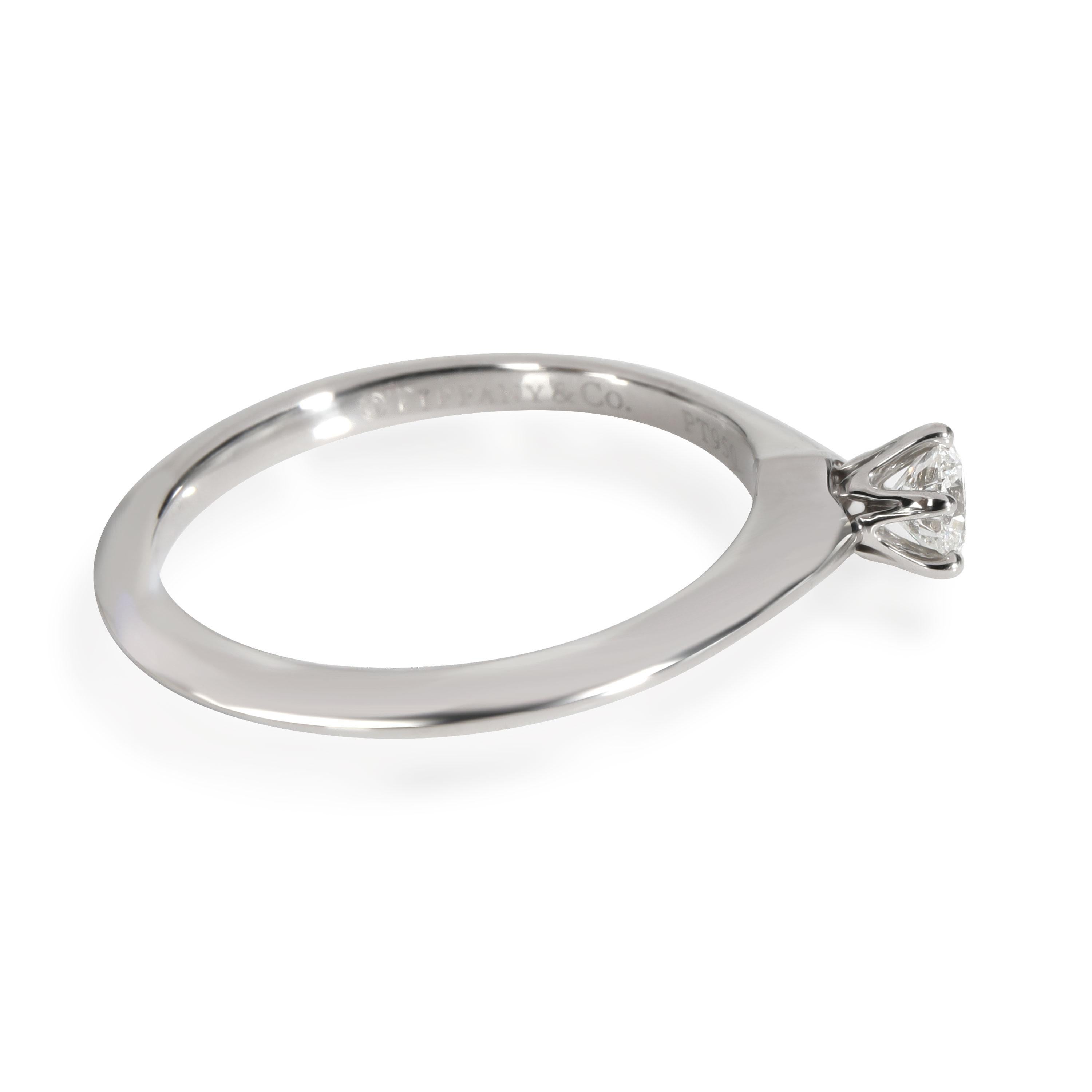 Tiffany & Co. Diamond Engagement Ring in 950 Platinum G VS1 0.2 CTW In Excellent Condition In New York, NY