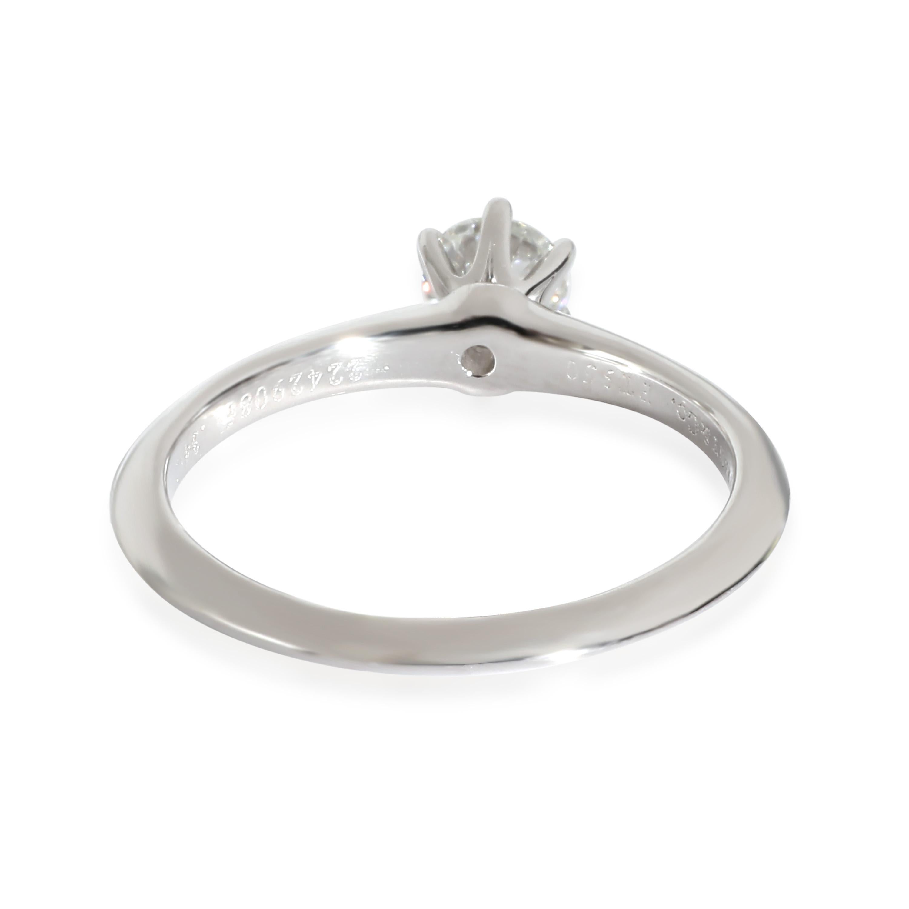 Tiffany & Co. Diamant-Verlobungsring aus 950 Platin G VS1 0,34 CTW im Zustand „Hervorragend“ im Angebot in New York, NY