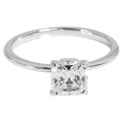 Tiffany & Co. Diamond Engagement Ring in Platinum G-H VS1 1.01 CTW