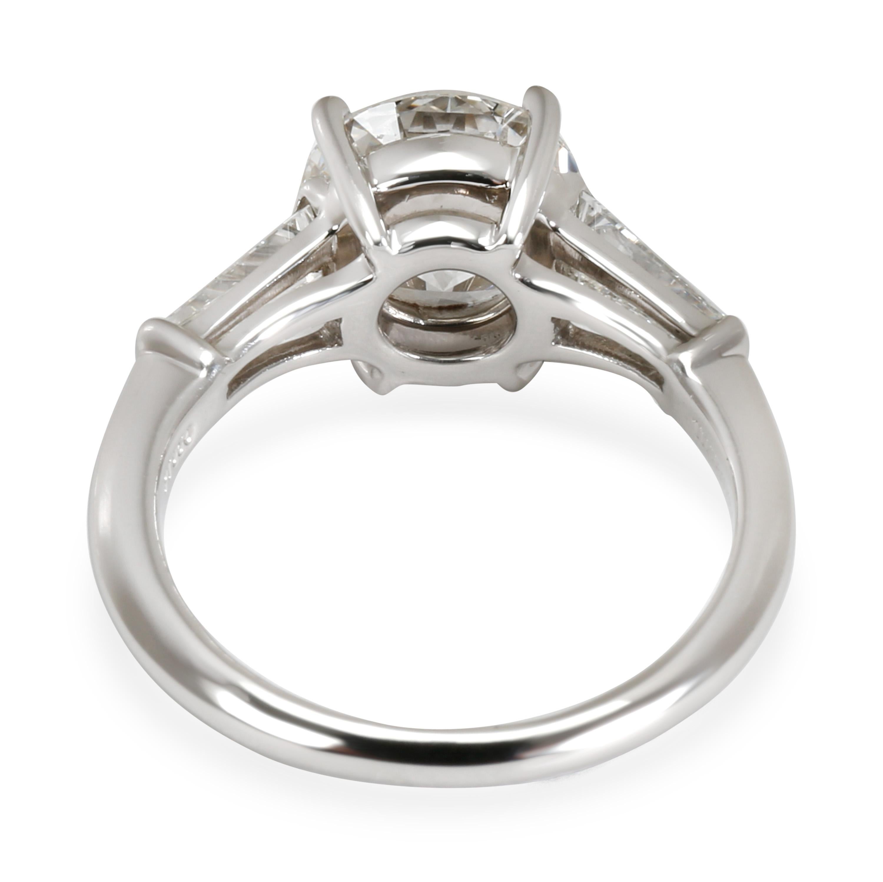 Round Cut Tiffany & Co. Diamond Engagement Ring in Platinum H VS1 3.16 Carat