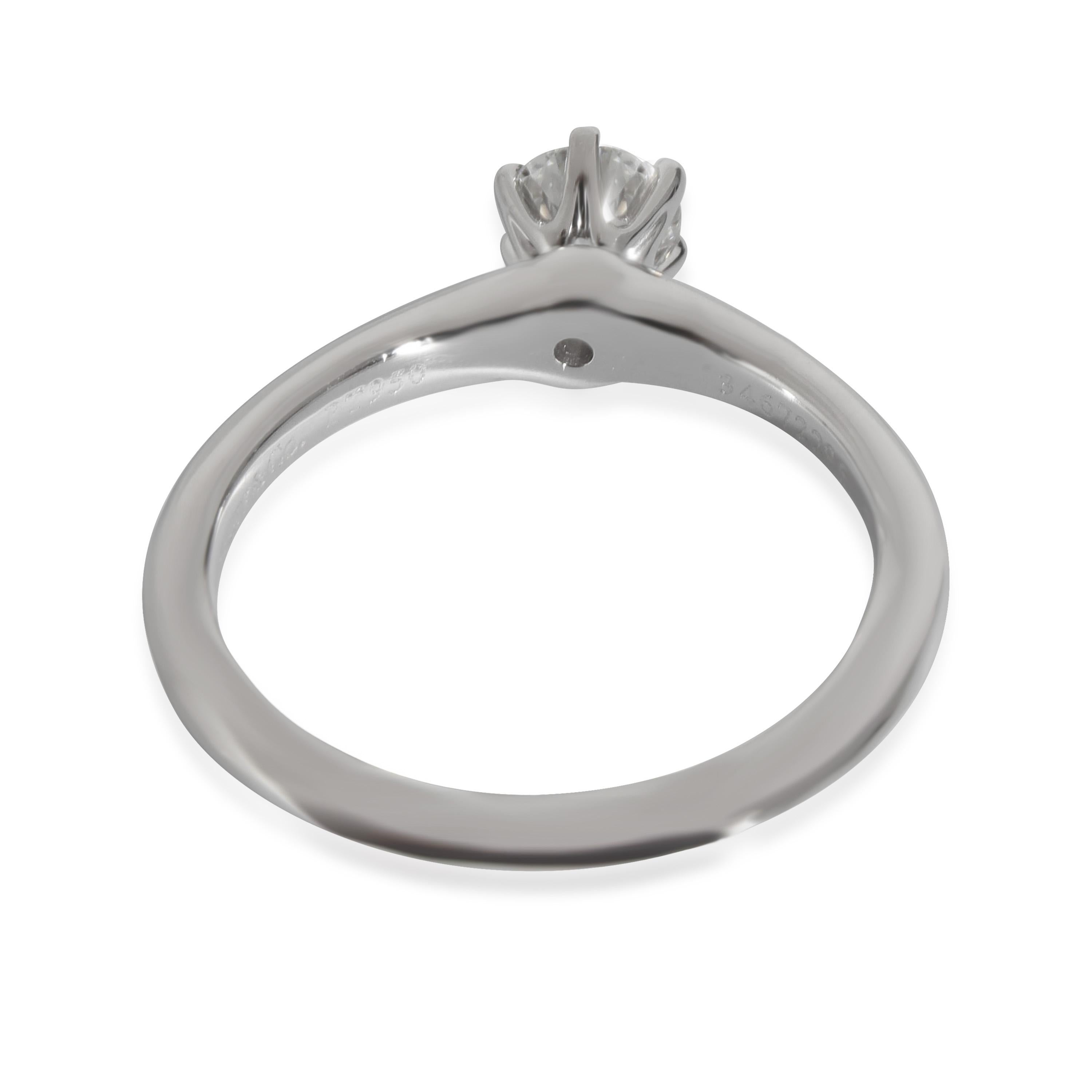 Round Cut Tiffany & Co. Diamond Engagement Ring in  Platinum H VS2 0.40 CTW For Sale