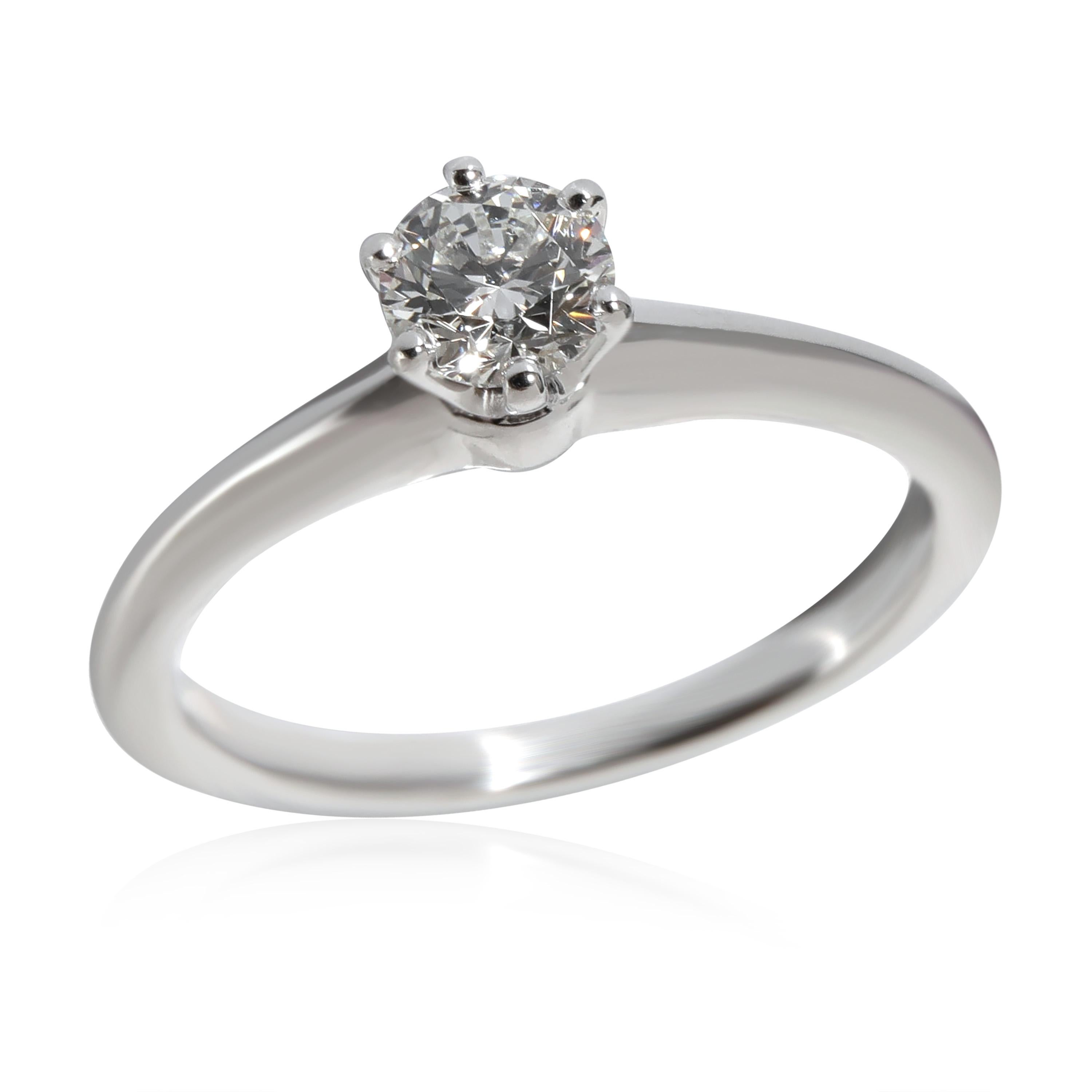 Round Cut Tiffany & Co. Diamond Engagement Ring in  Platinum H VS2 0.40 CTW For Sale