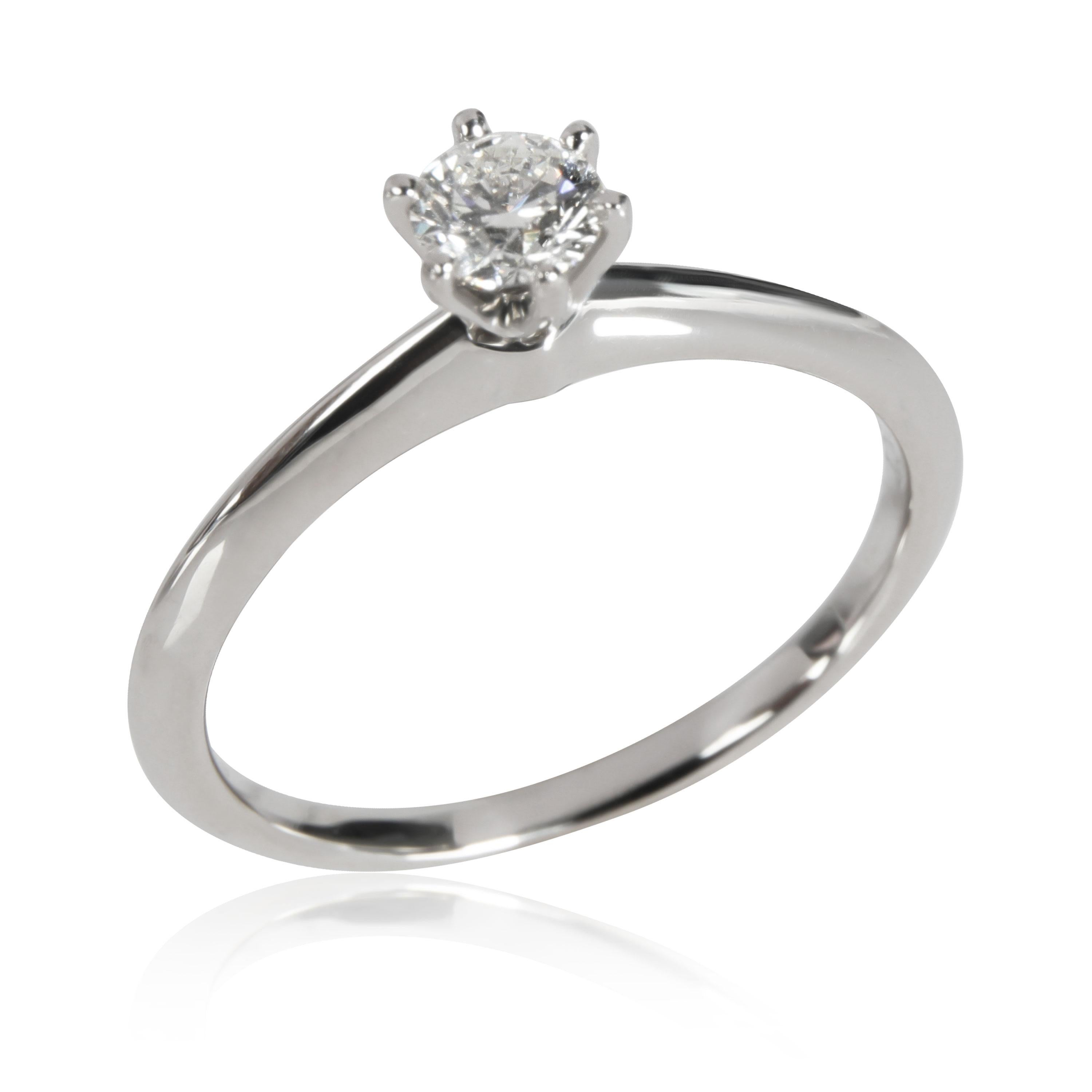 Round Cut Tiffany & Co. Diamond Engagement Ring in Platinum Platinum H VS1 0.32 CTW
