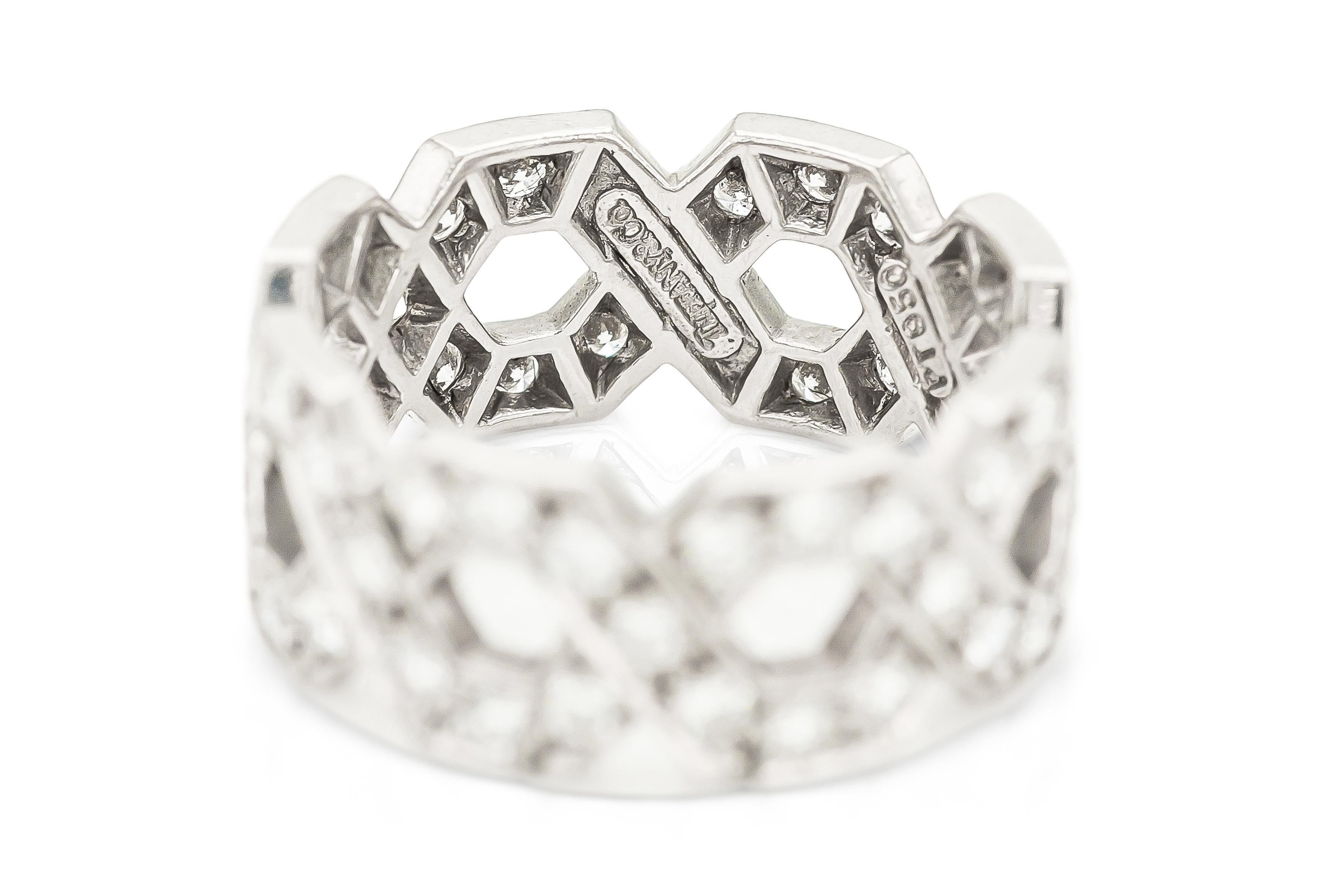 Tiffany & Co. Diamant Eternal Link Band im Zustand „Gut“ im Angebot in New York, NY