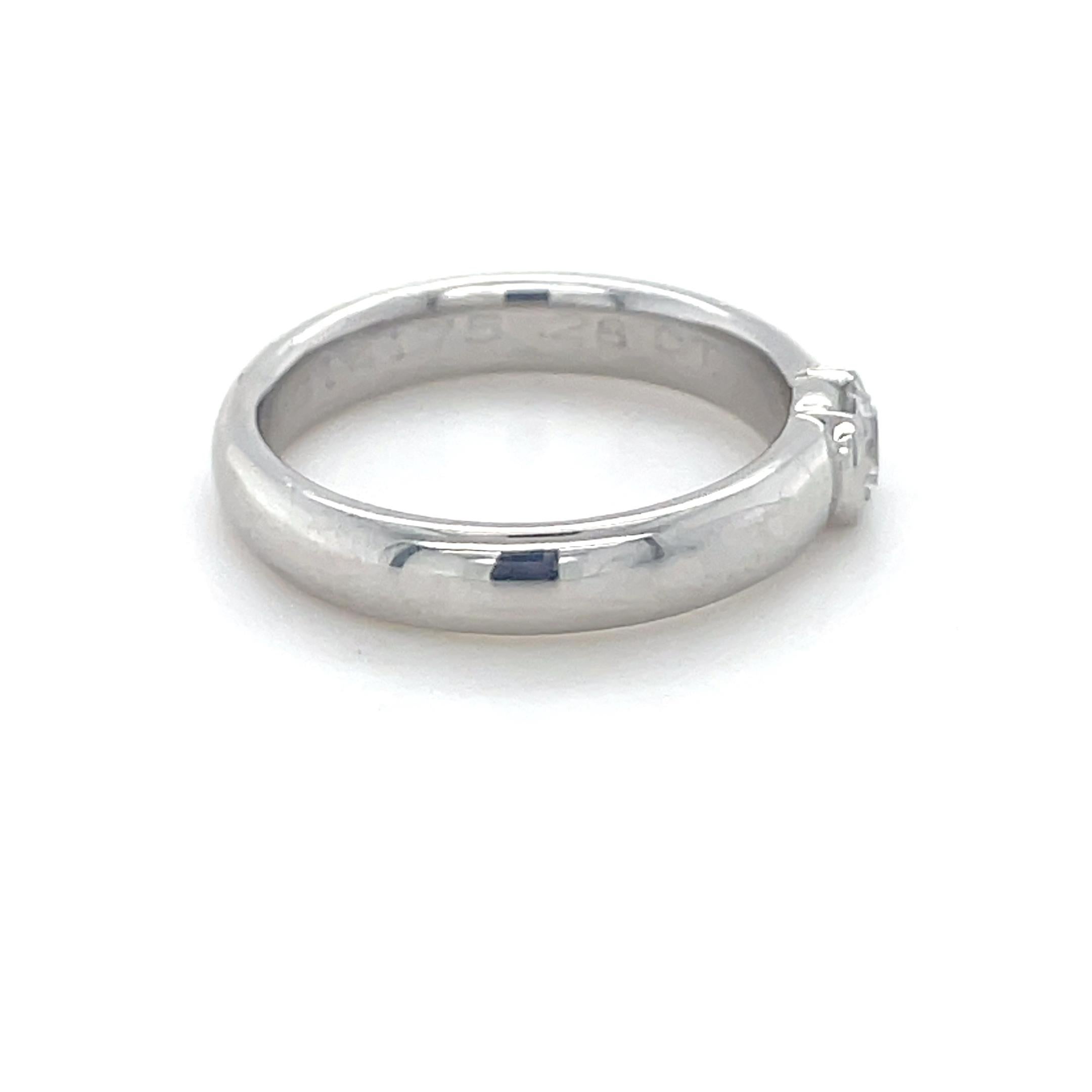 Tiffany & Co., Anillo solitario de diamantes Etoile Corte brillante en venta