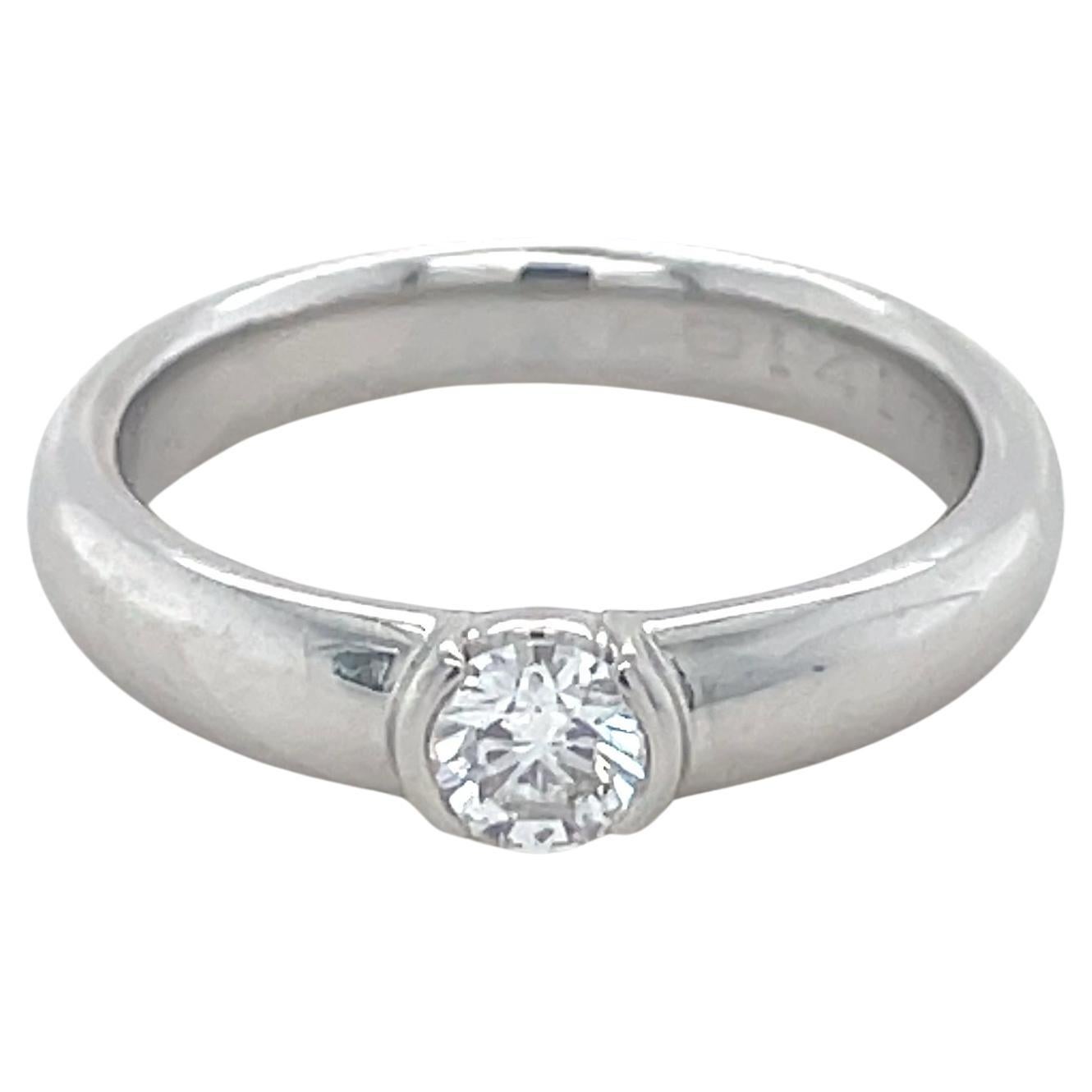 Tiffany & Co., Anillo solitario de diamantes Etoile