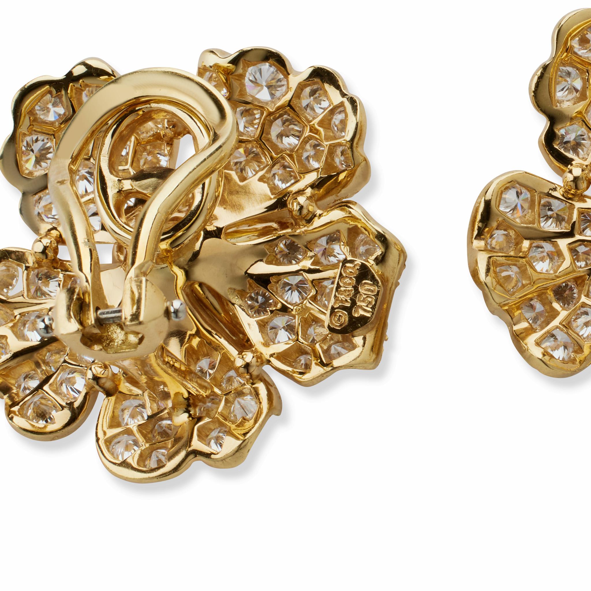 Tiffany & Co. Diamond Flower Blossom Clip Earrings In Excellent Condition For Sale In New York, NY