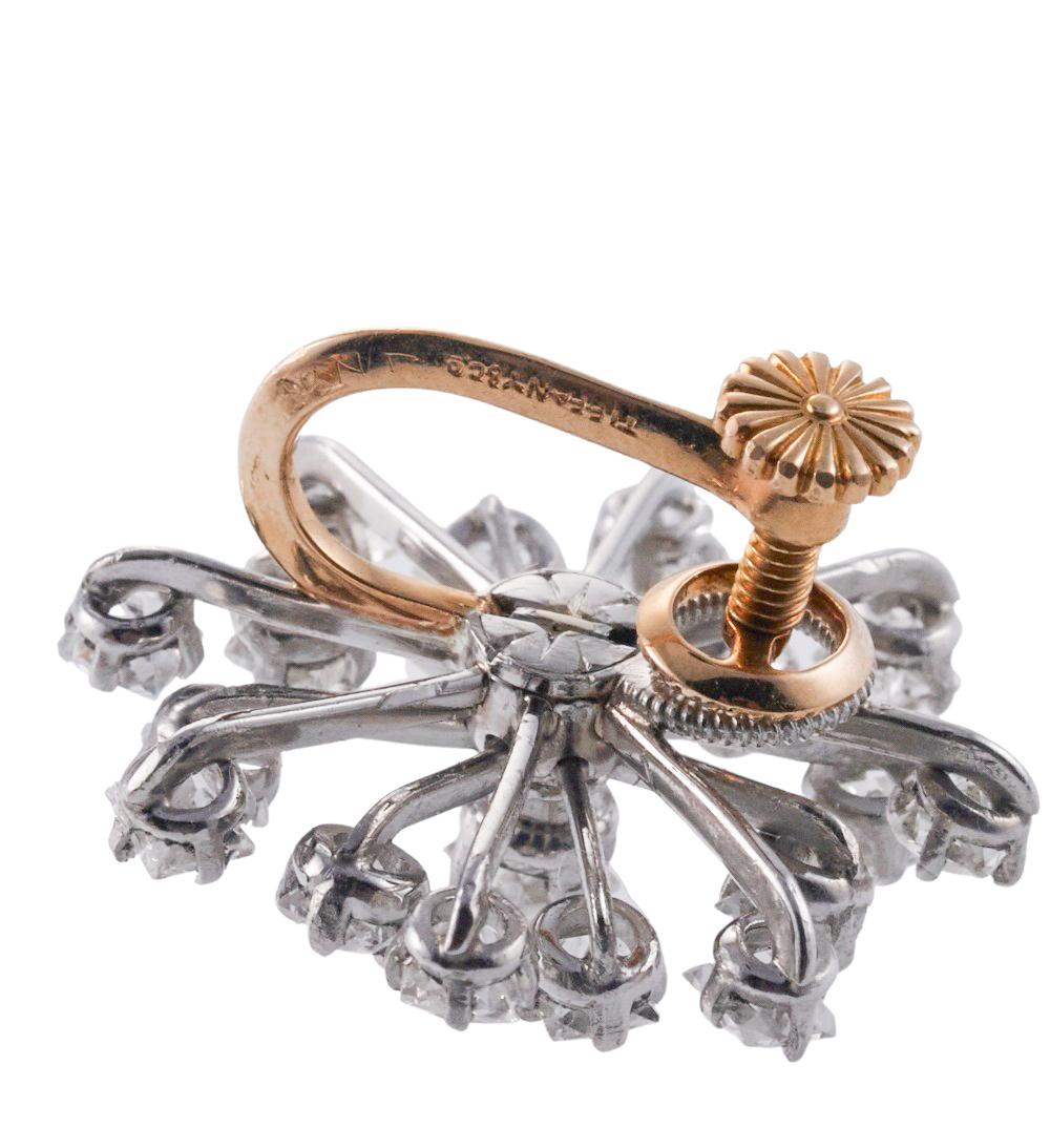 Schneeflocken-Ohrringe von Tiffany & Co aus Gold und Platin mit Diamanten Damen im Angebot