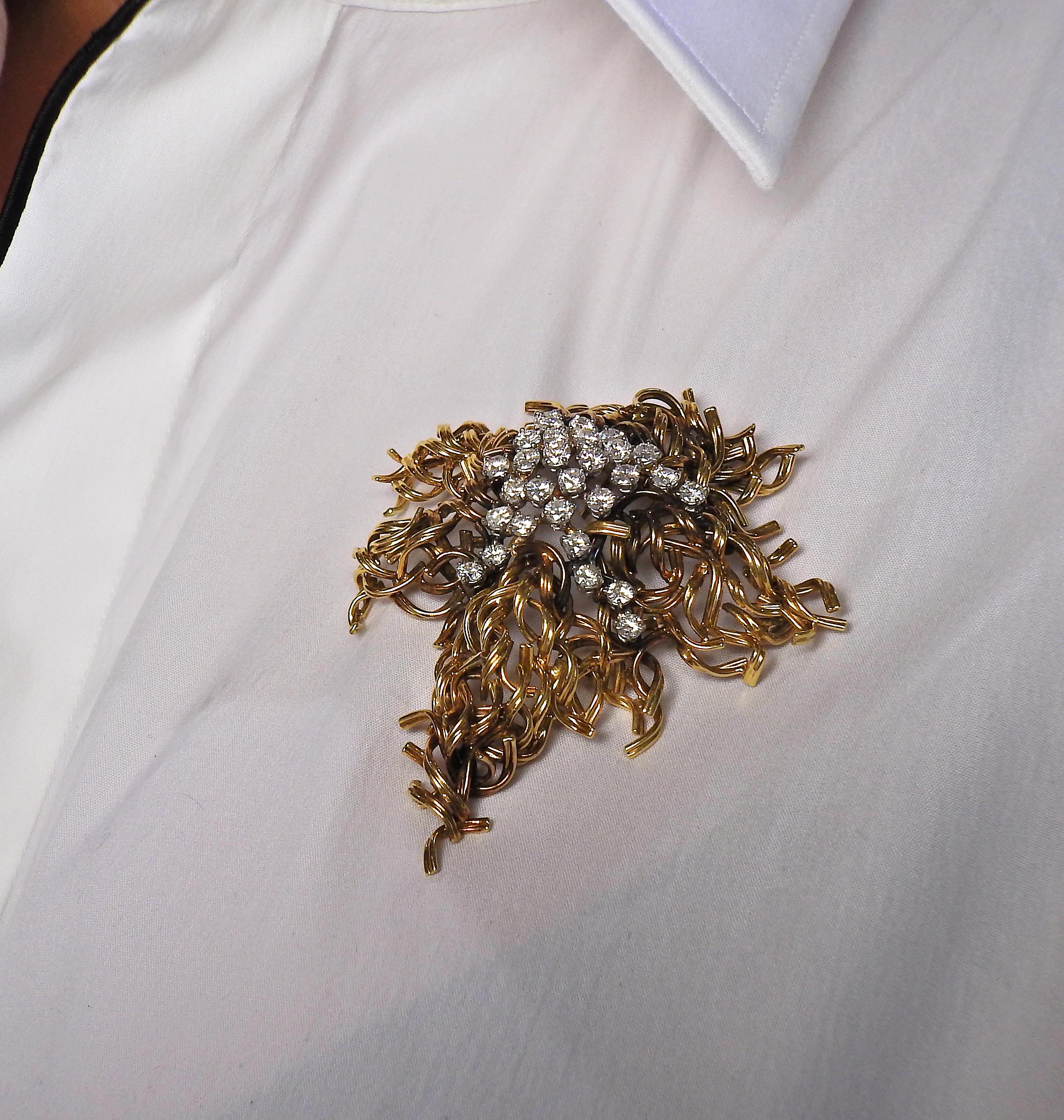 Tiffany & Co. Pendentif broche large en or avec diamants Pour femmes en vente