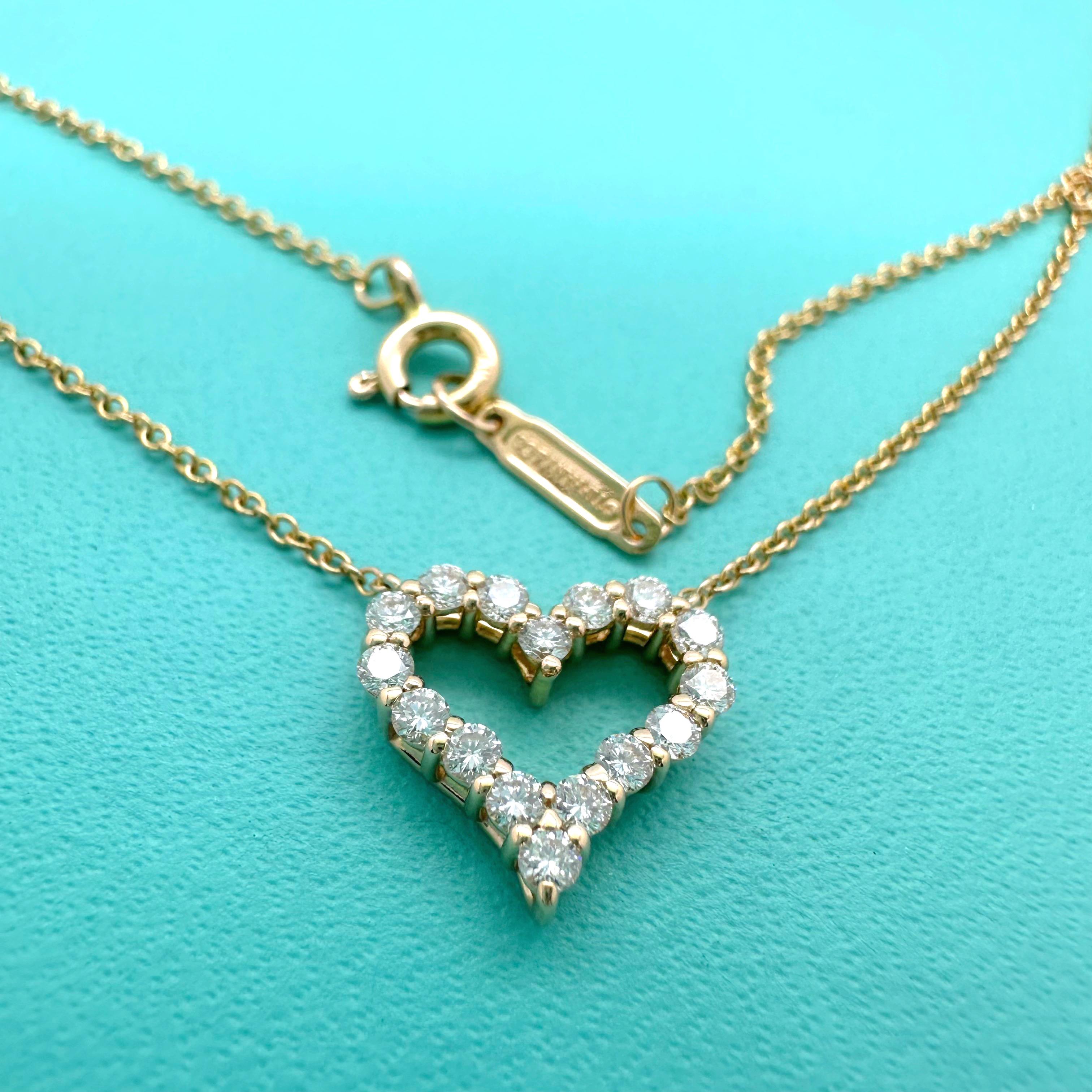 Tiffany & Co. Collier pendentif cœur en or rose 18 carats avec diamants taille mini en vente 5