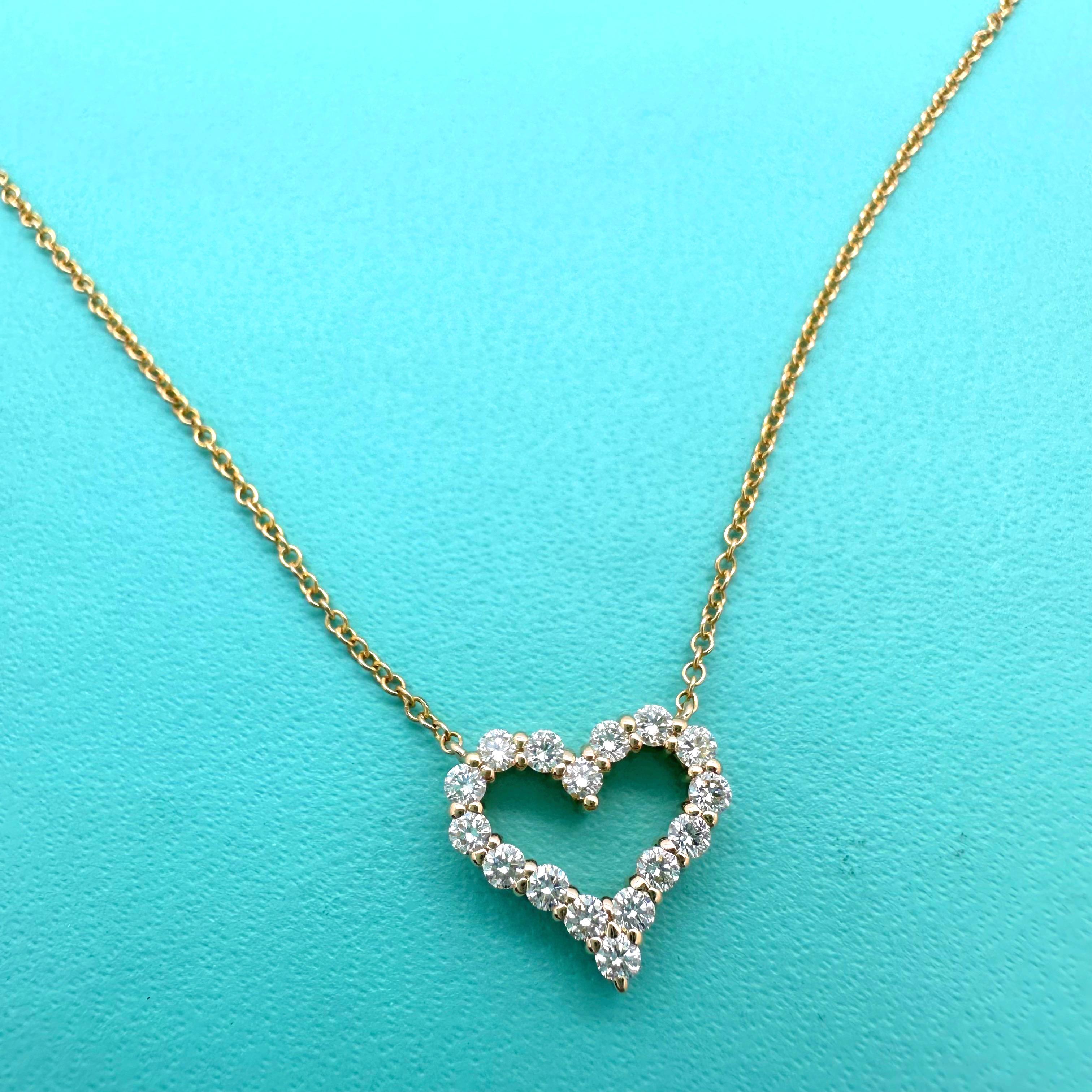 Tiffany & Co. Collier pendentif cœur en or rose 18 carats avec diamants taille mini en vente 7