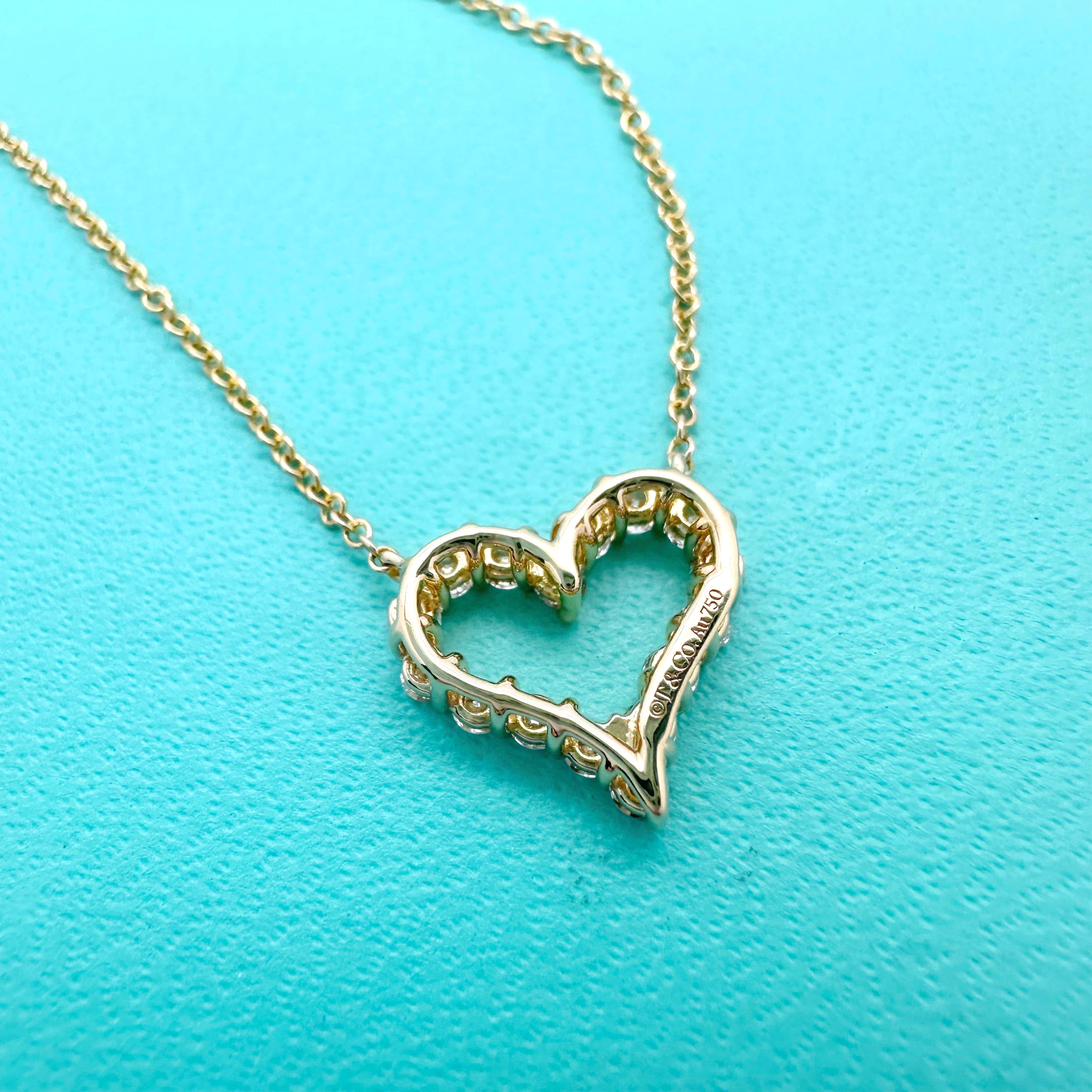 Tiffany & Co. Collier pendentif cœur en or rose 18 carats avec diamants taille mini en vente 8