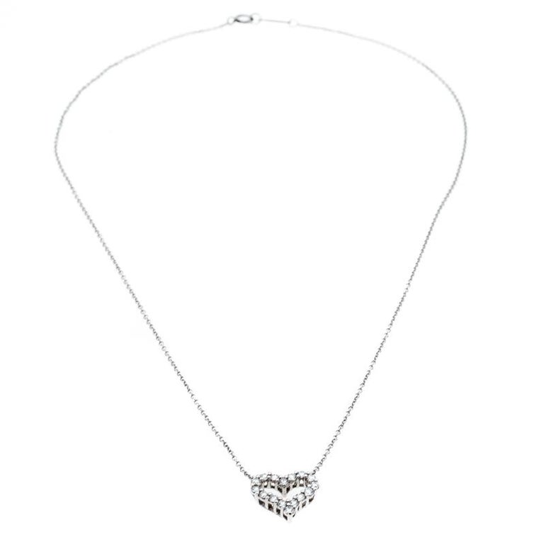 Tiffany and Co. Diamond Heart Platinum Pendant Necklace For Sale at 1stDibs