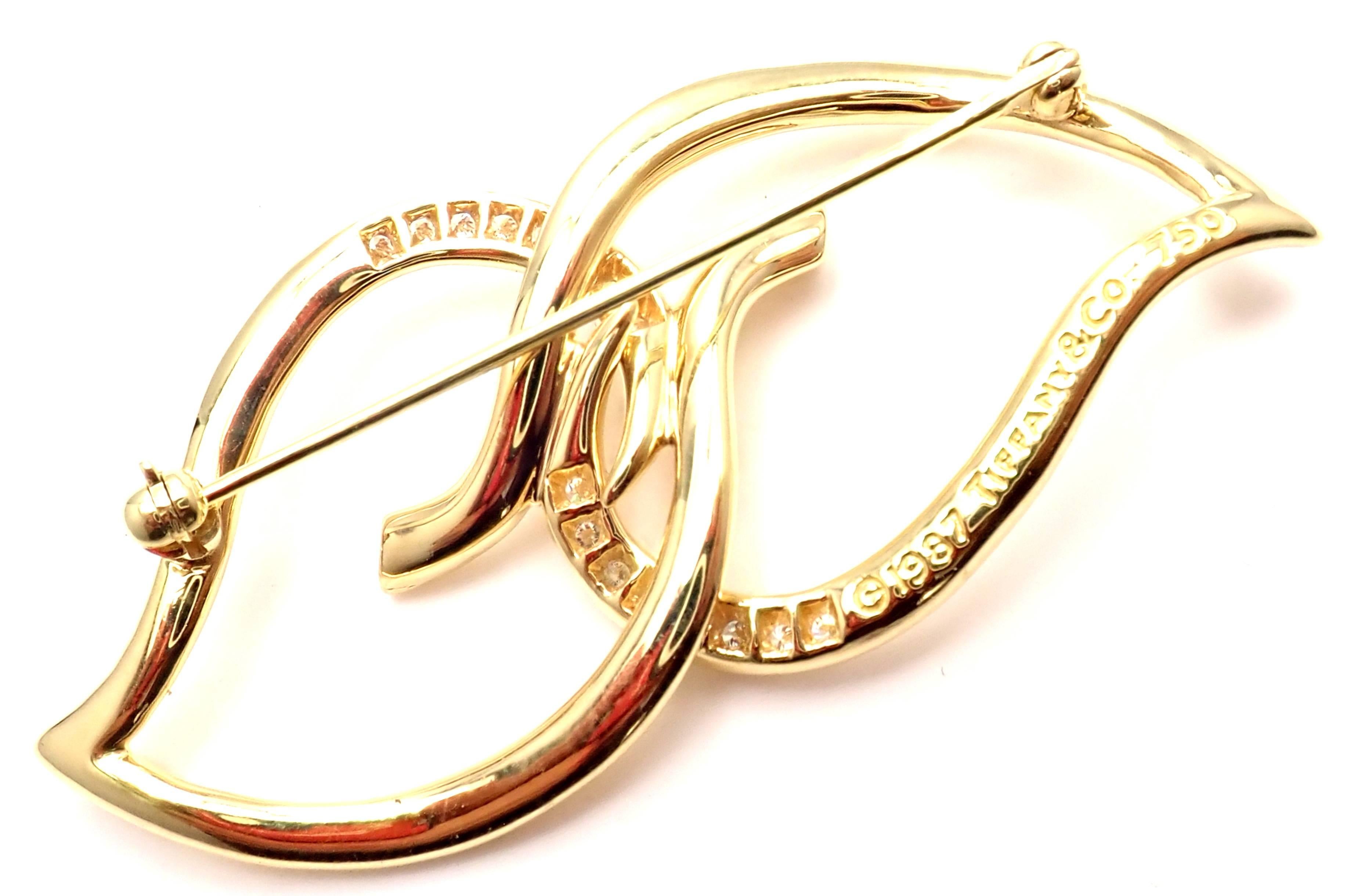 Tiffany & Co. Diamond Leaf Double Heart Yellow Gold Pin Brooch, 1987 3