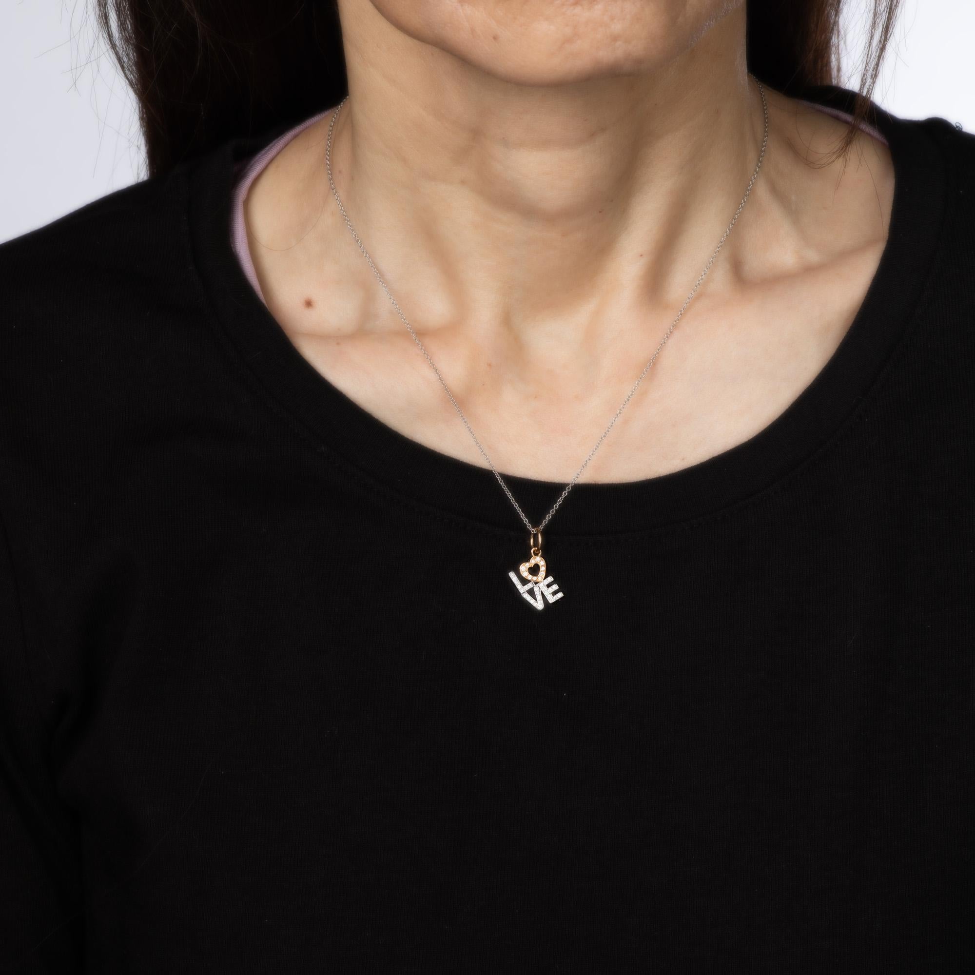 Contemporaneo Tiffany & Co. Ciondolo e collana con diamante Love in oro bianco 18k Gioielli firmati in vendita