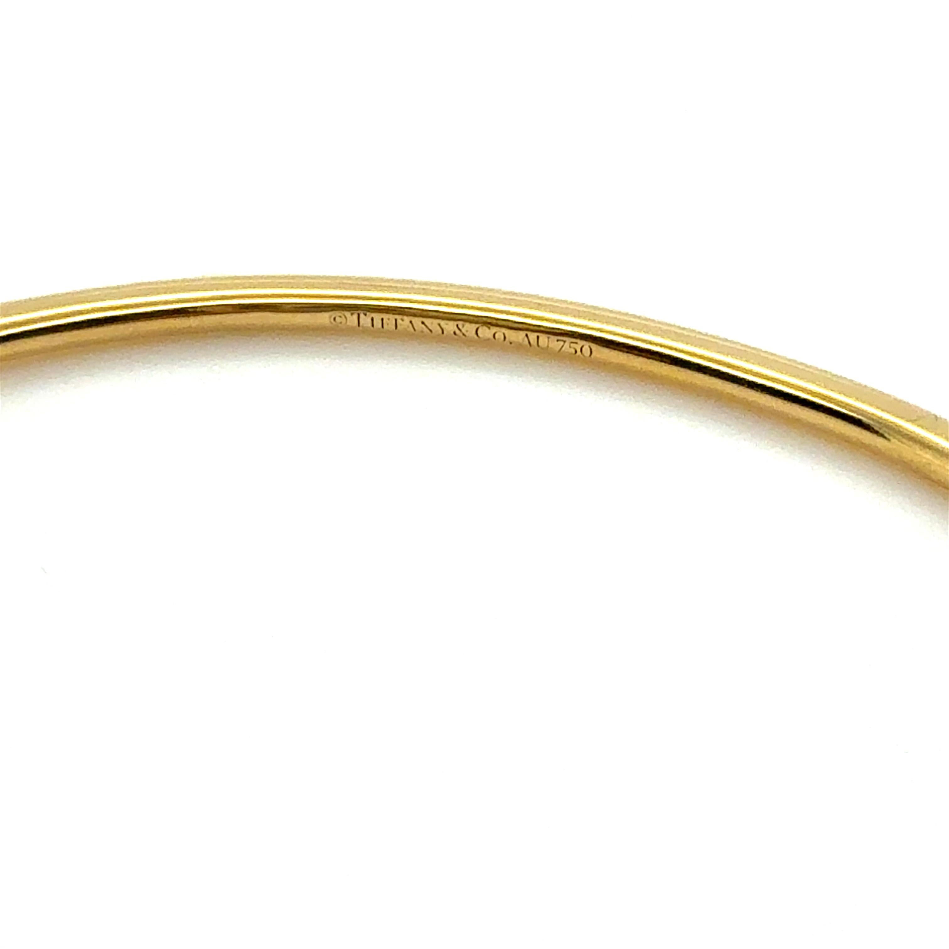 Tiffany & Co., Diamond Metro Medium Bangle Bracelet In Excellent Condition For Sale In Chicago, IL
