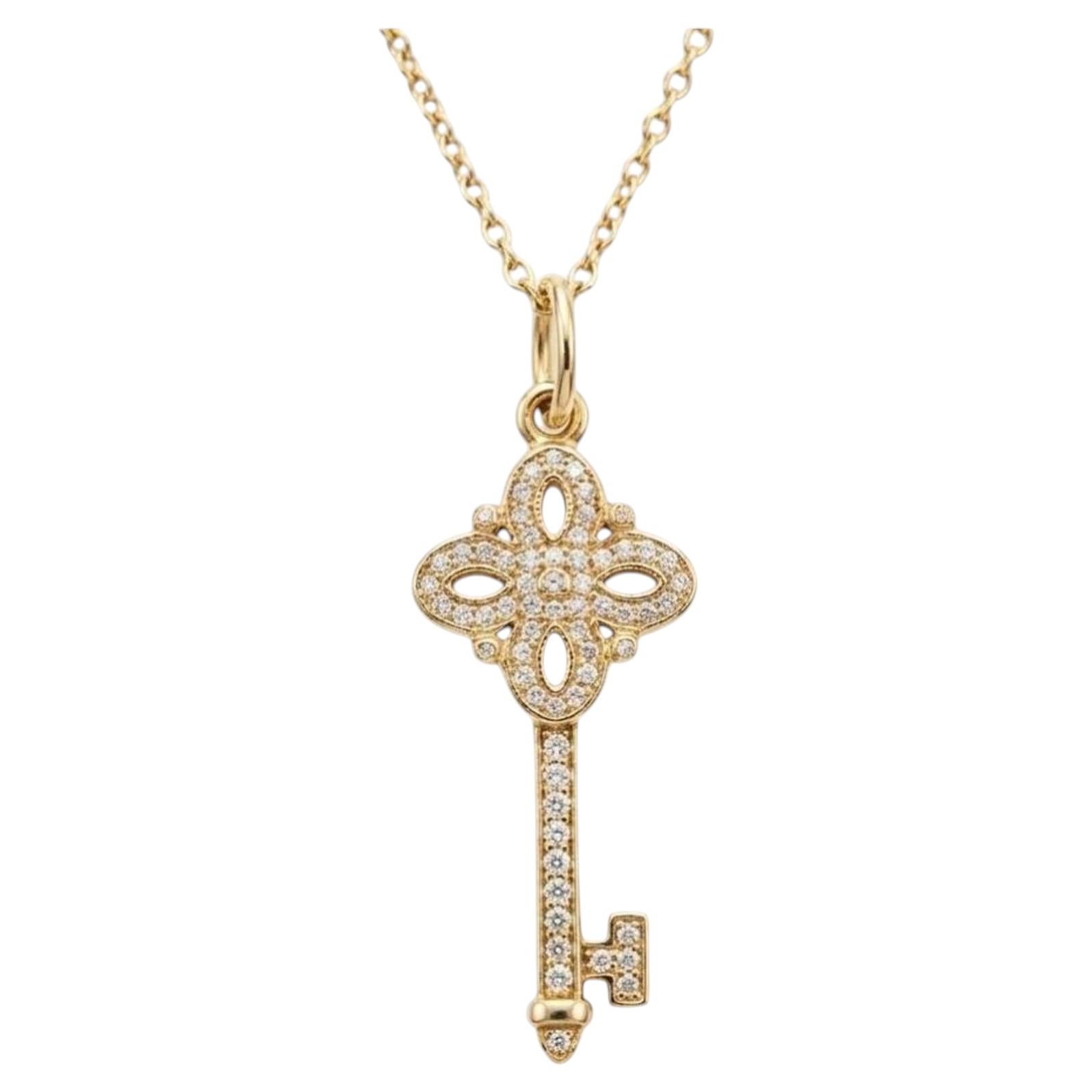 Tiffany & Co. Mini collier de clé Victoria en or rose 18 carats avec diamants
