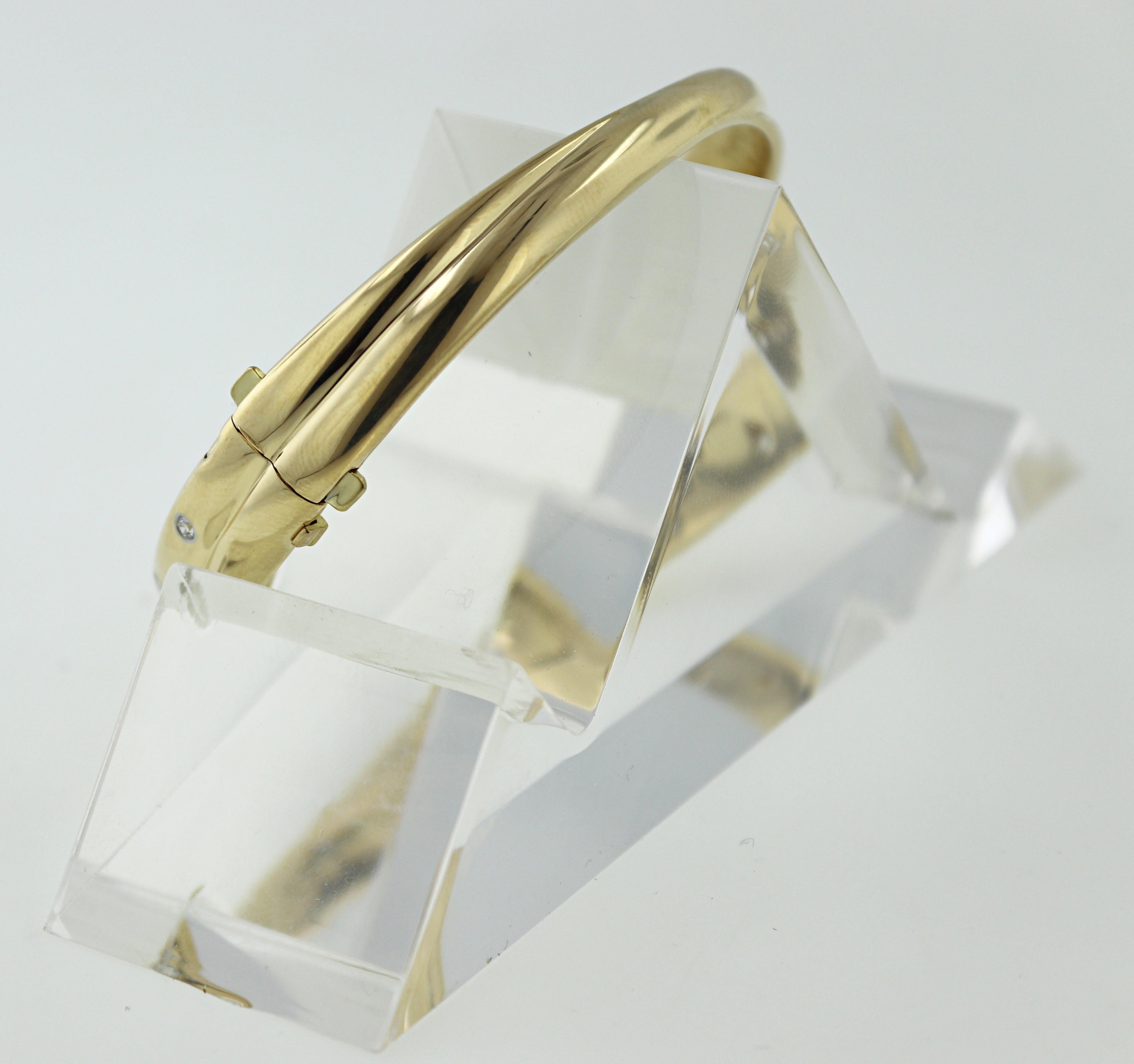 Round Cut Tiffany & Co., Diamond, Platinum, 18k Yellow Gold Etoile Crossover Bracelet For Sale