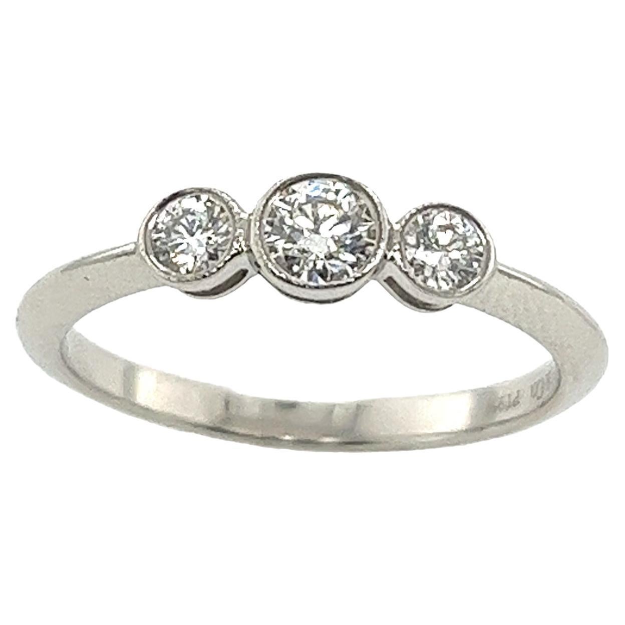 Tiffany & Co. Diamond Platinum 3 Stone Diamond Ring For Sale