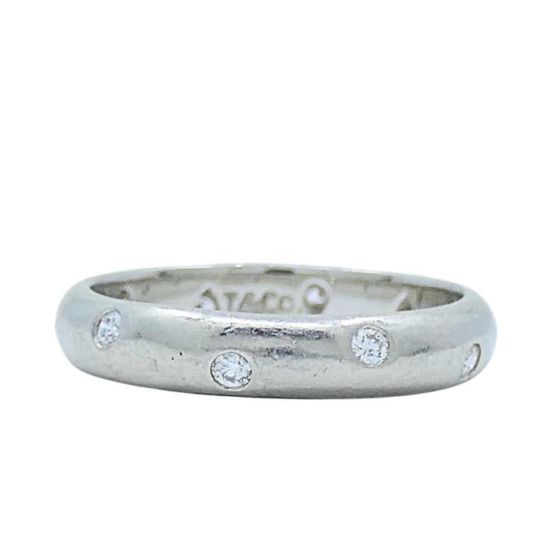 Tiffany & Co. Anillo de Platino con Diamantes en Bastante bueno estado para la venta en Beverly Hills, CA