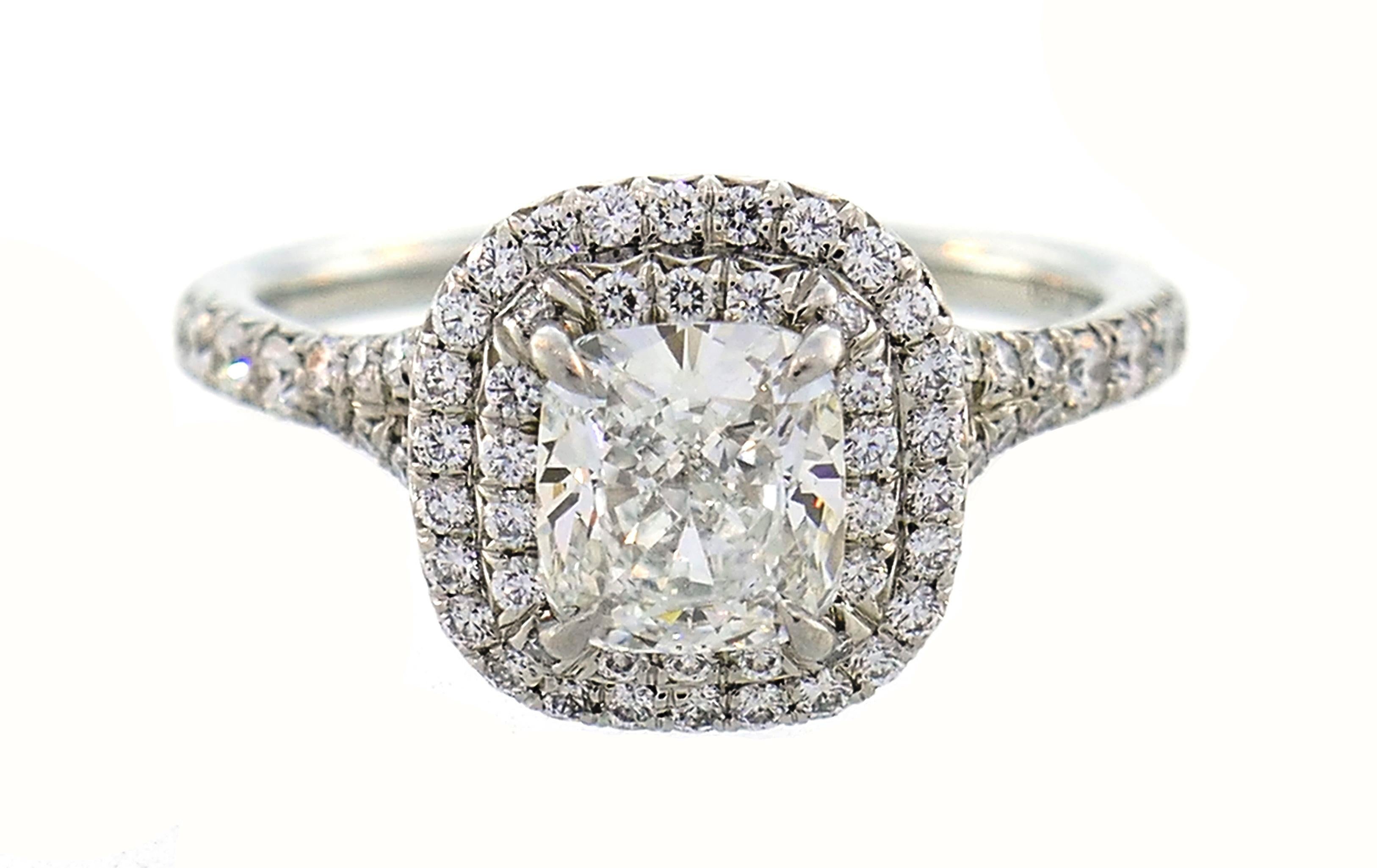 Tiffany & Co. Diamond Platinum Soleste Ring and Wedding Band In Excellent Condition In Beverly Hills, CA