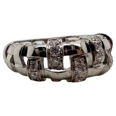 Tiffany & Co. diamond ring Vanneri Collection 18 Karat Gold VVS Diamonds 2002 