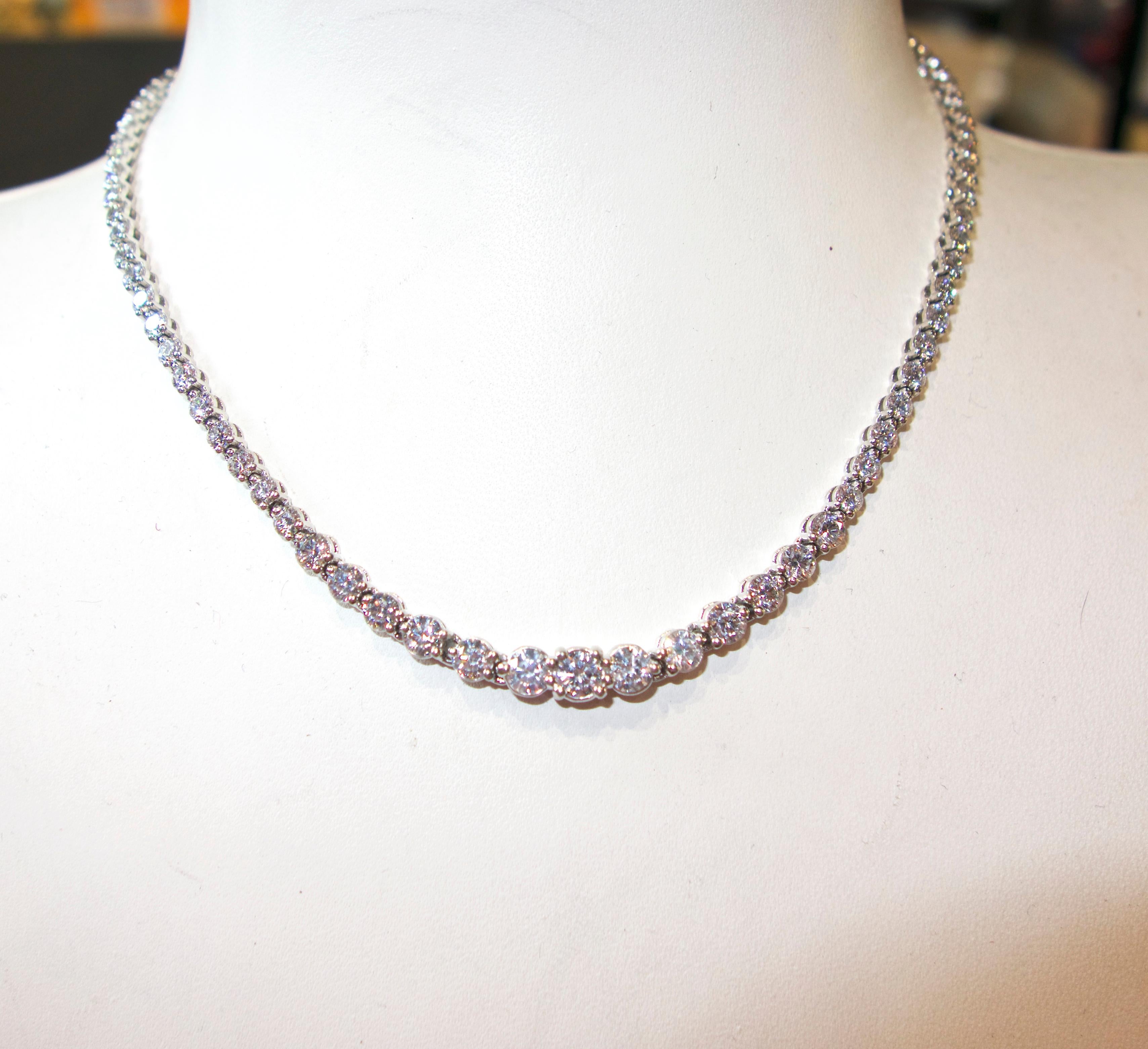 Contemporary Tiffany & Co.  Diamond Riviere Necklace