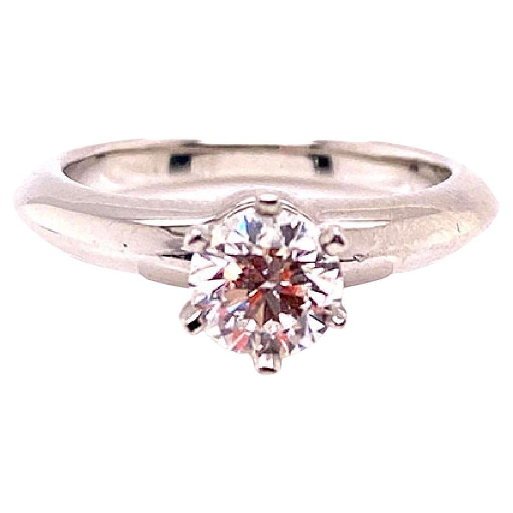 Bague de fiançailles en diamant rond G-VS2 XXX de Tiffany and Co , 0,50  carat, neuve En vente sur 1stDibs