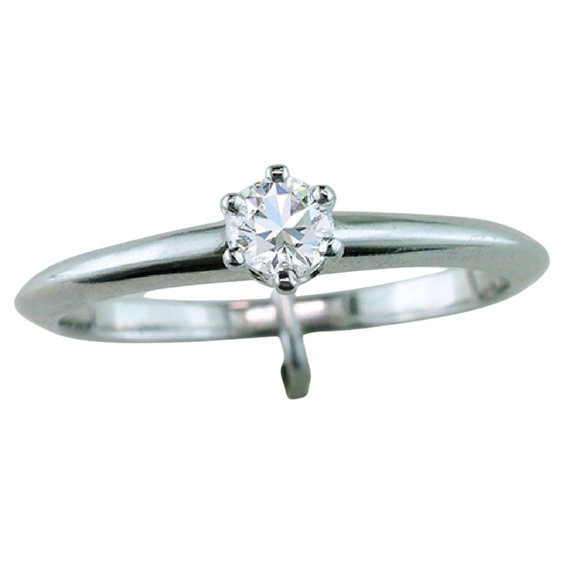 Tiffany and Co Diamond Round Engagement Ring Solitaire Platinum .18ct G VS1  For Sale at 1stDibs | sk9 10k diamond ring, .18 carat diamond, .18 ct  diamond